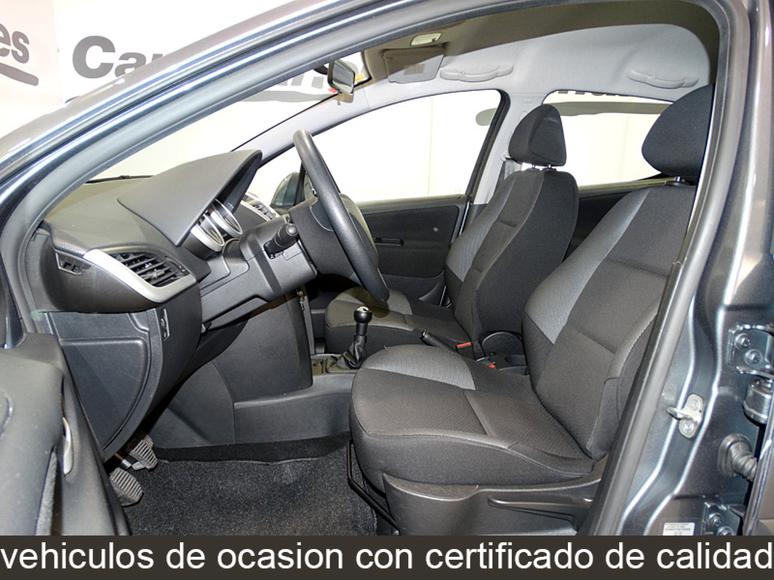 Foto Peugeot 207 15