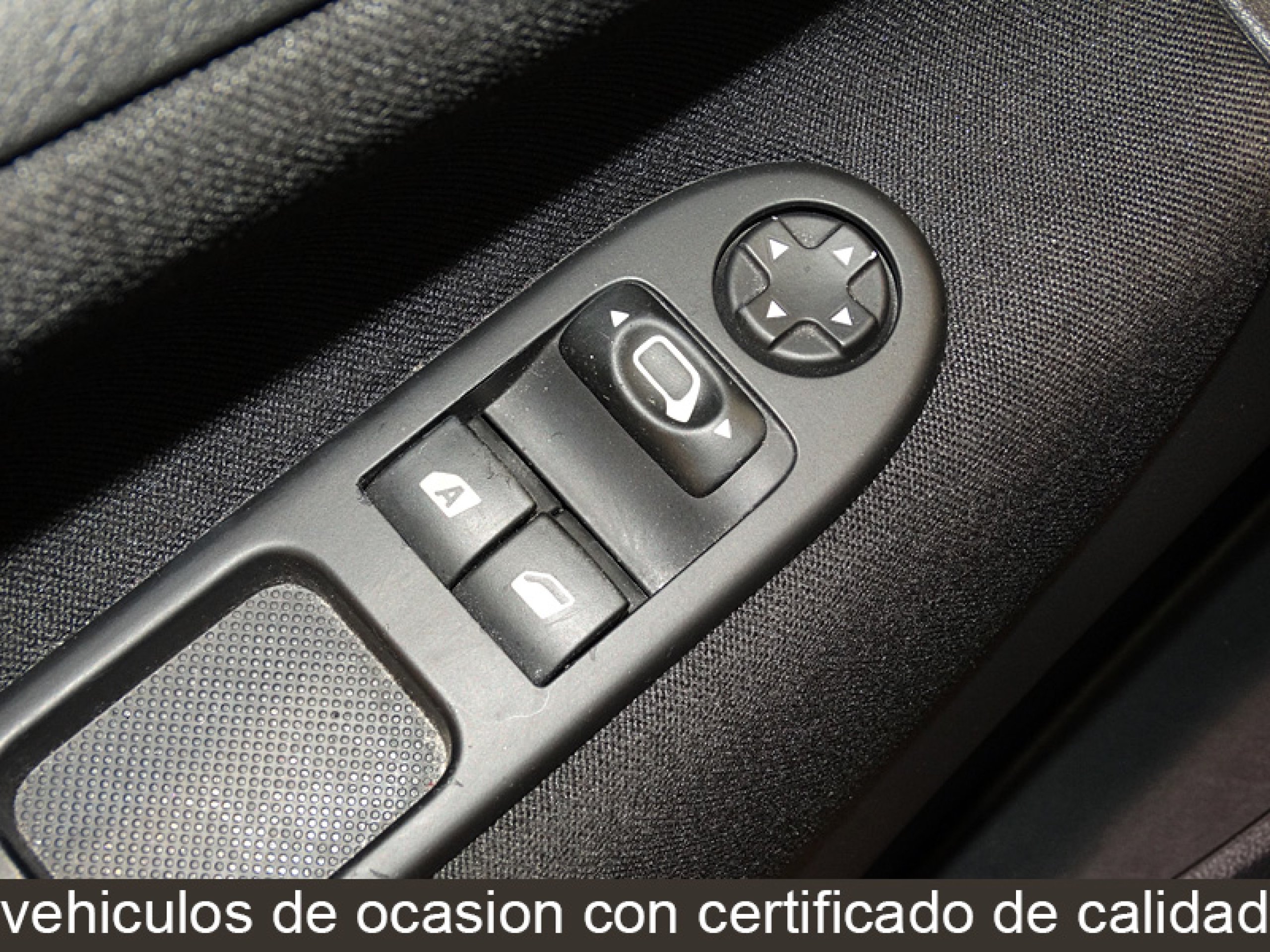 Foto Peugeot 207 19