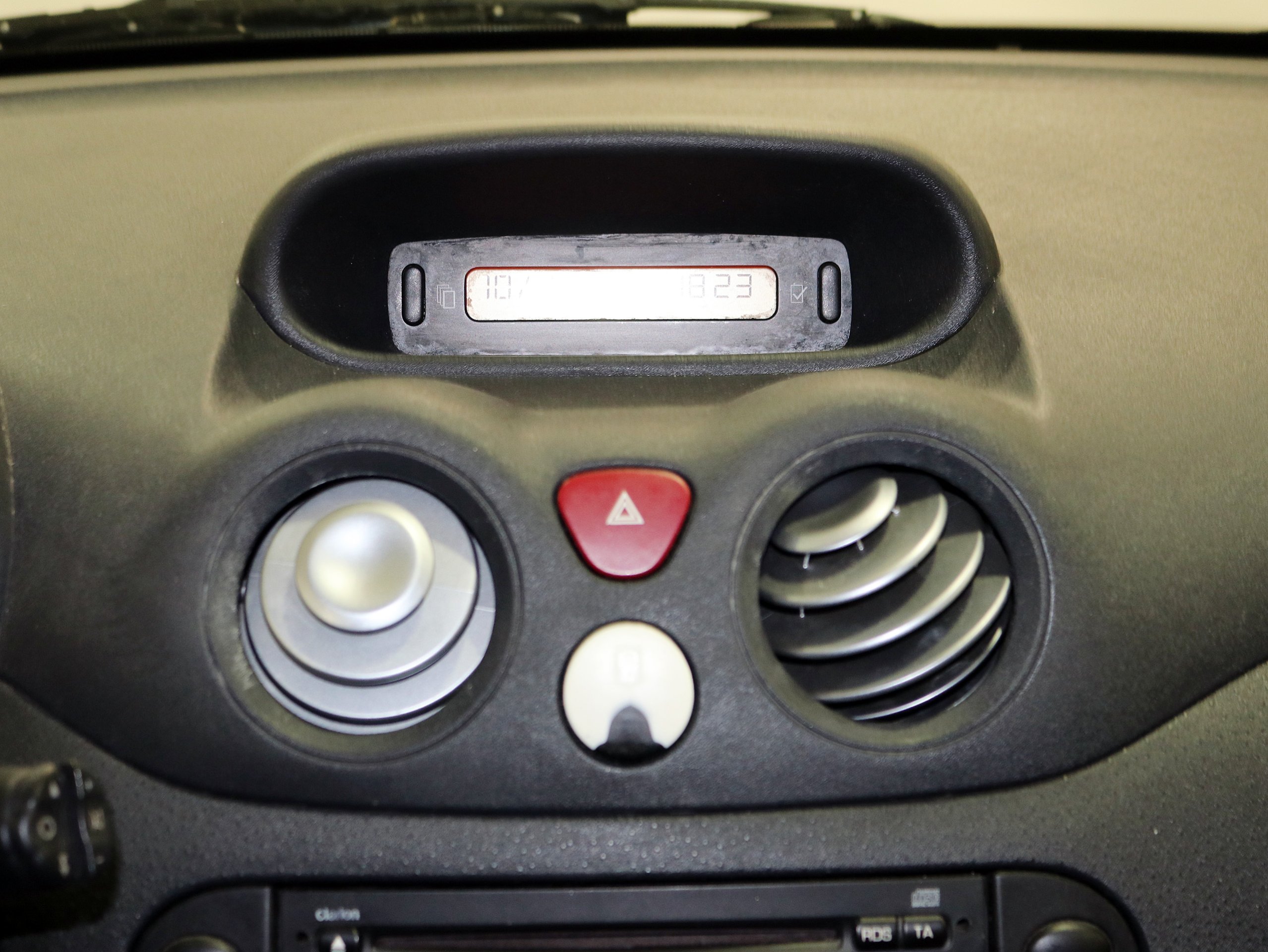 Foto Citroen C2 17