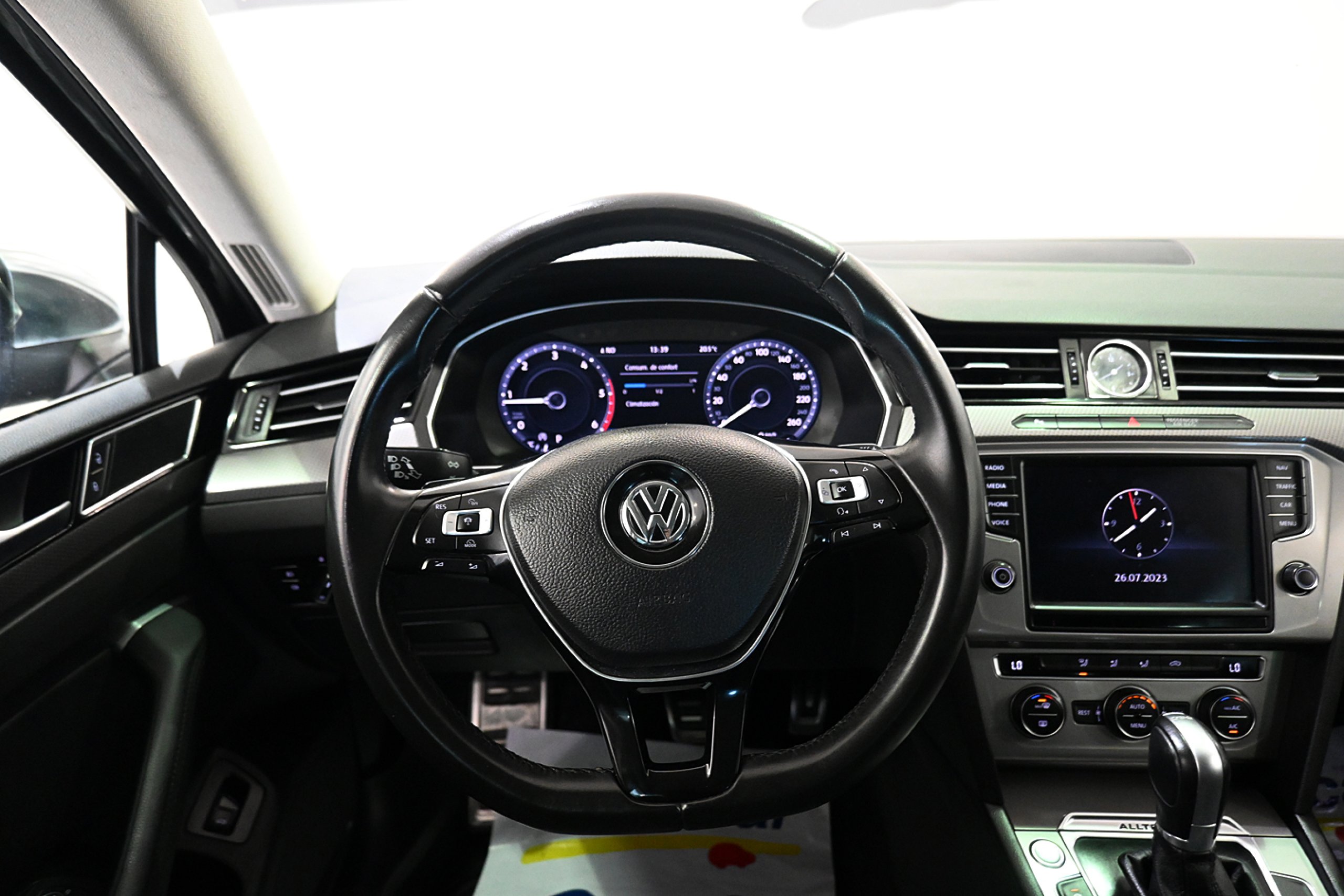 Foto Volkswagen Passat 13