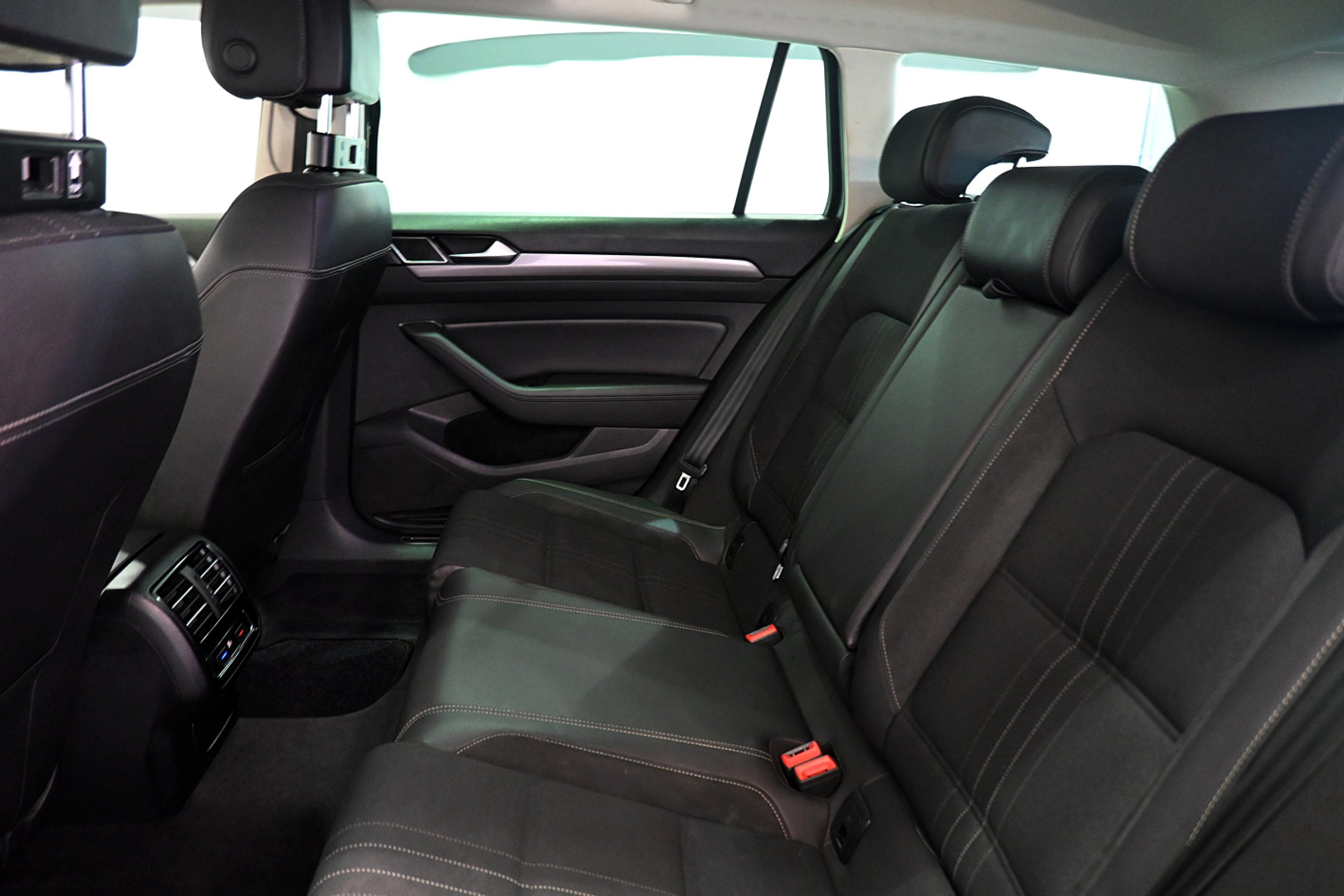 Foto Volkswagen Passat 11