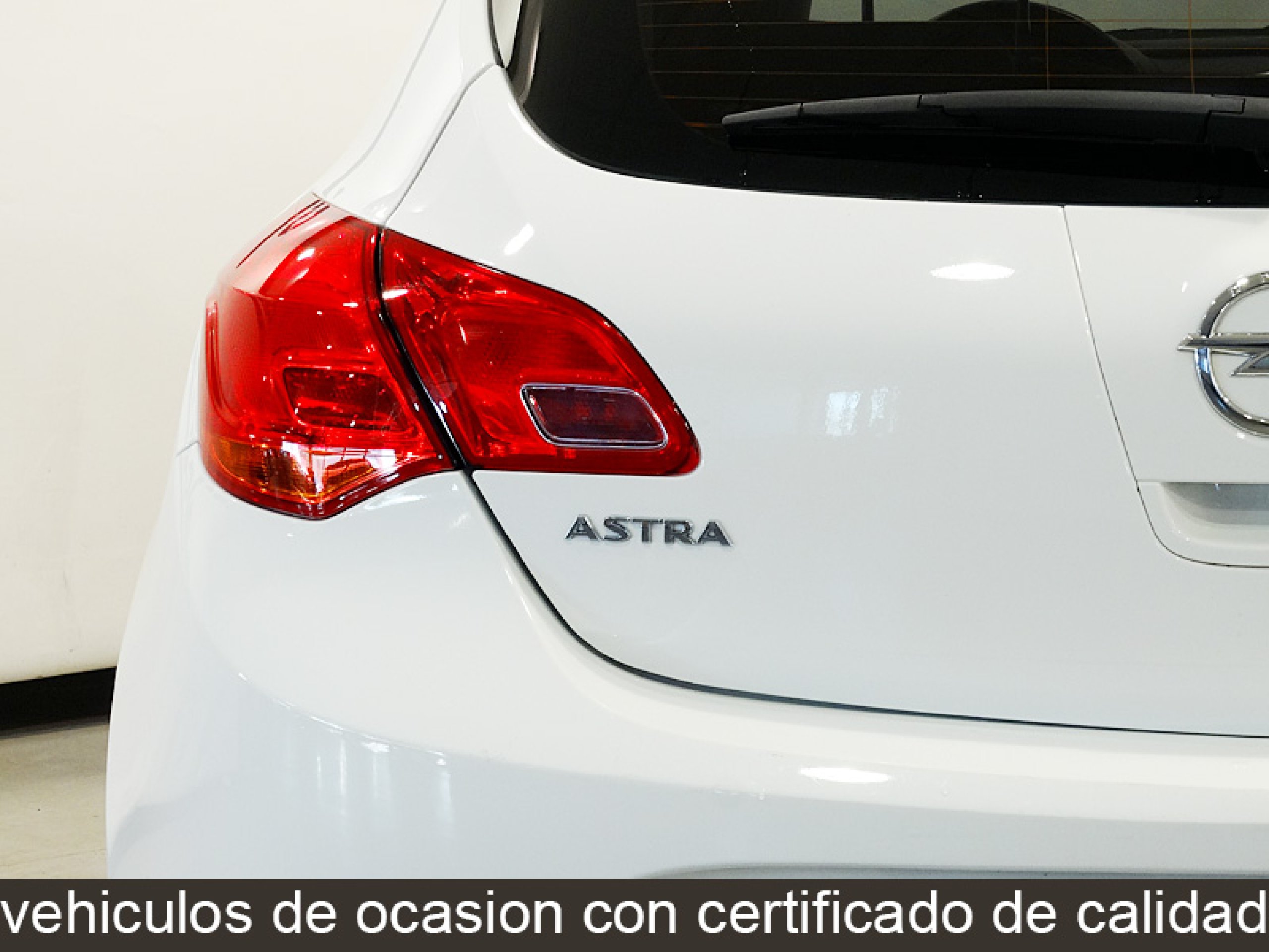 Foto Opel Astra 14