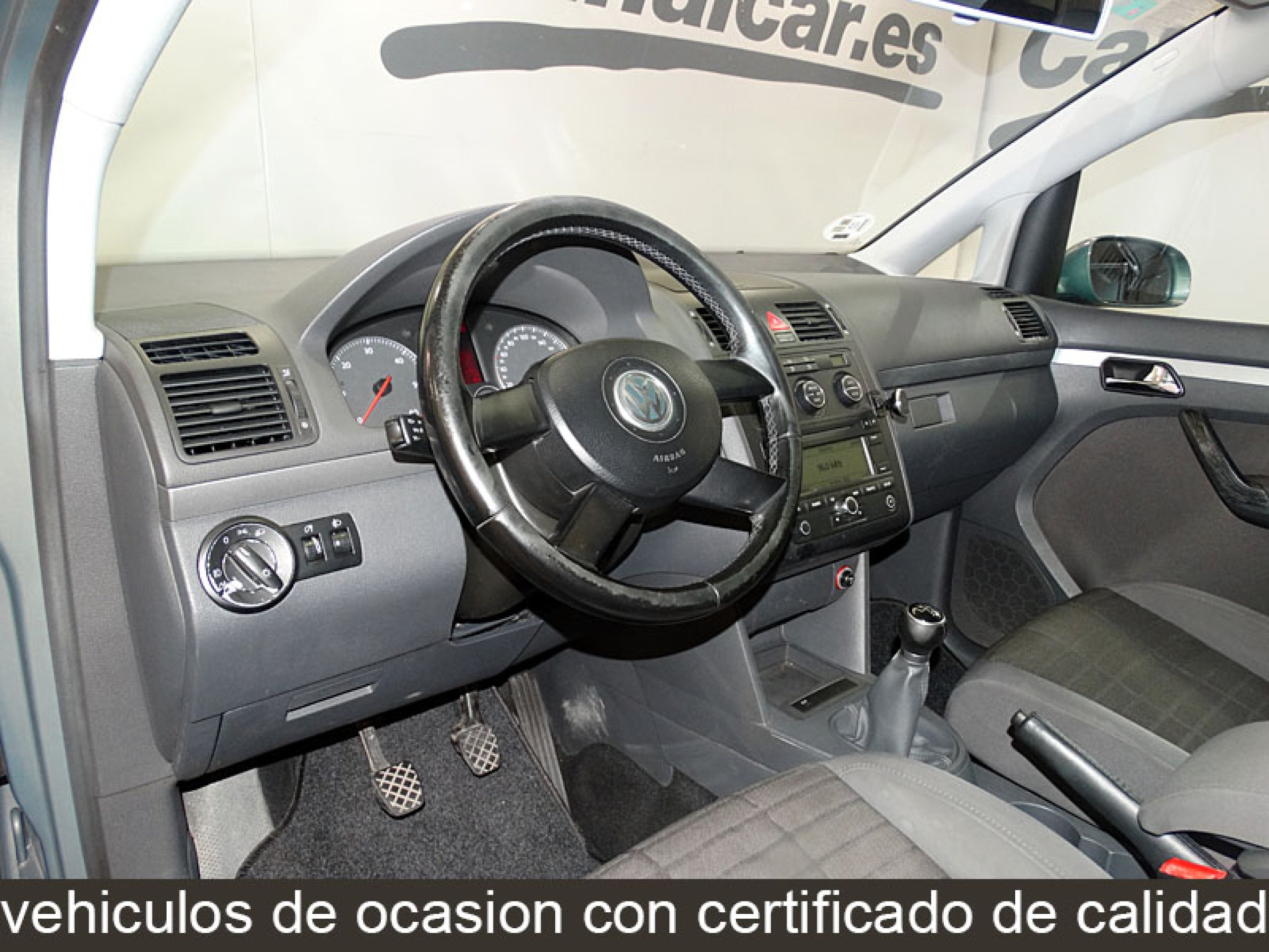 Foto Volkswagen Touran 16