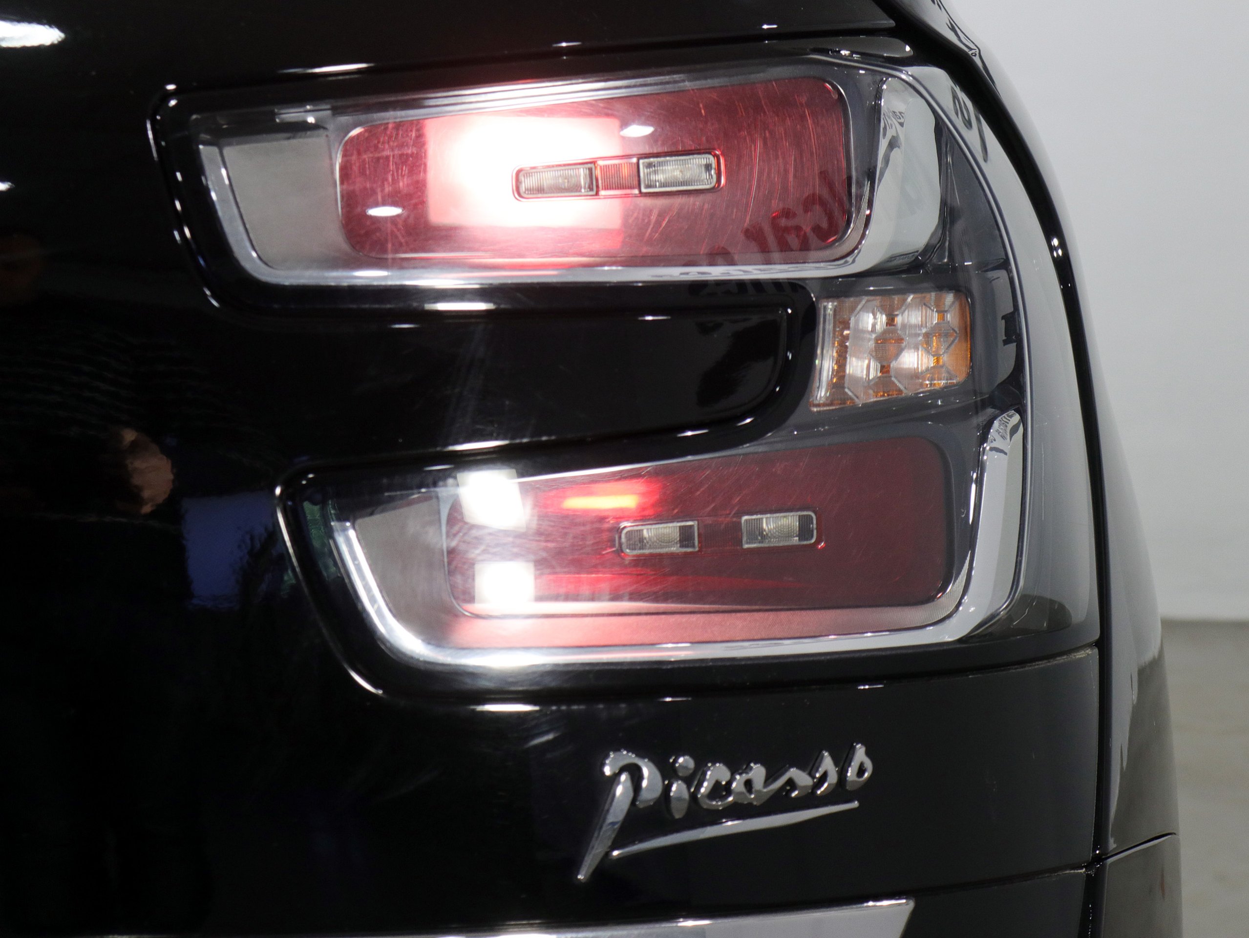 Foto Citroen Grand C4 Picasso 13
