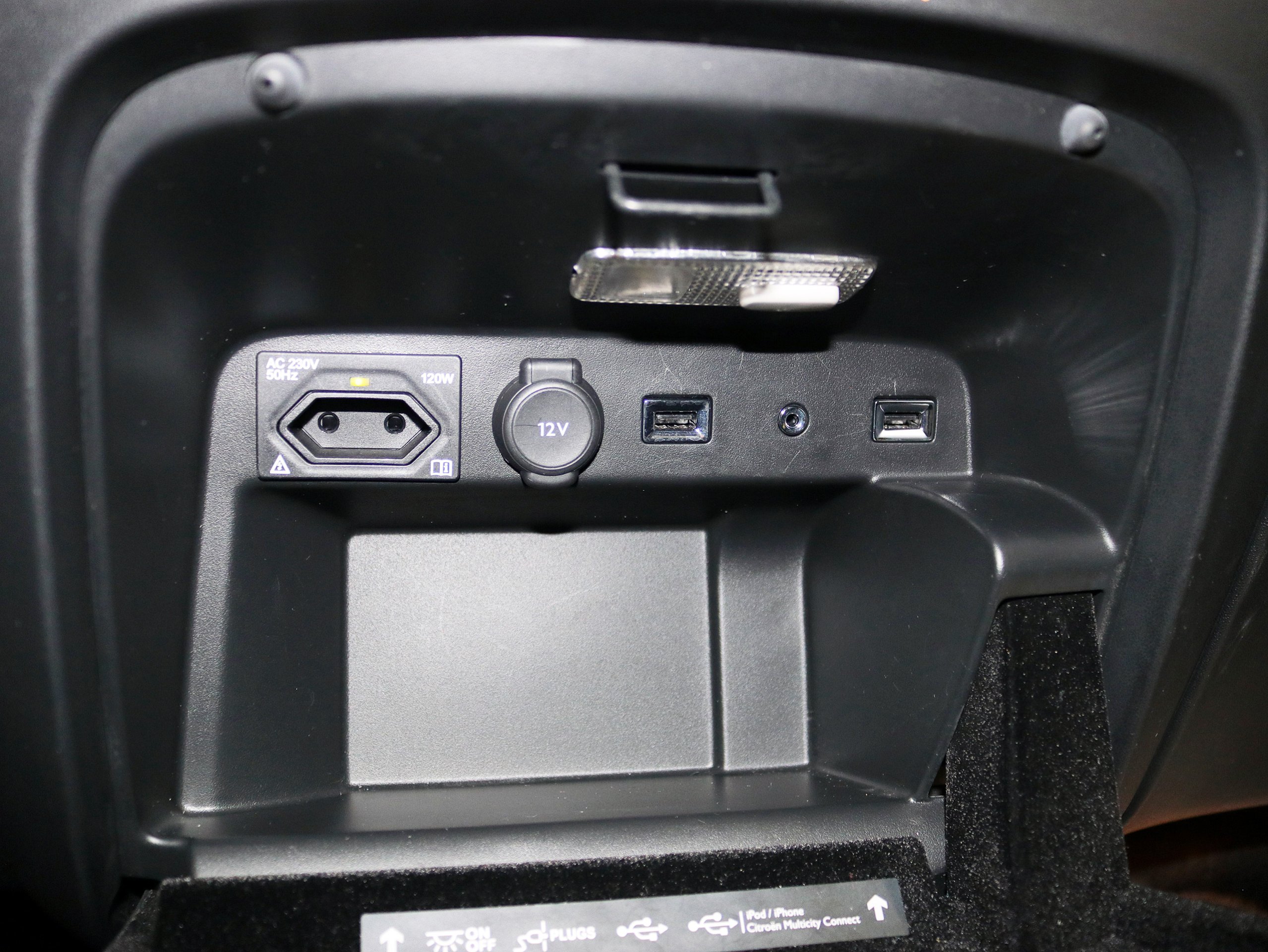 Foto Citroen Grand C4 Picasso 25