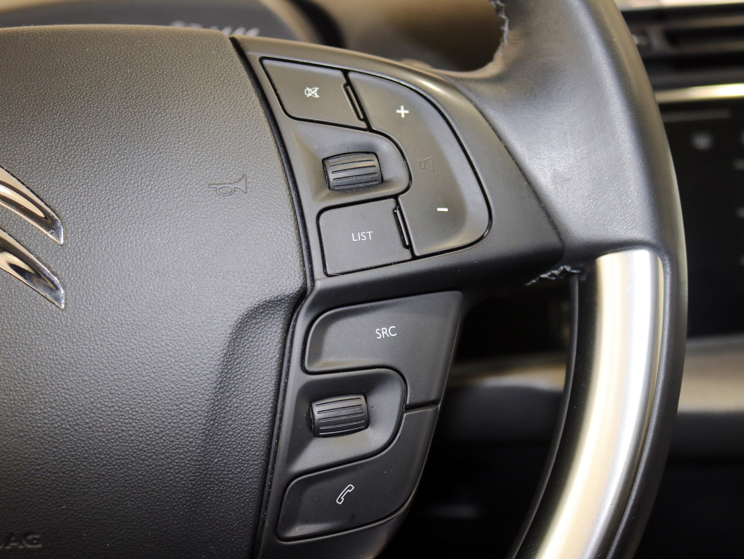 Foto Citroen Grand C4 Picasso 34