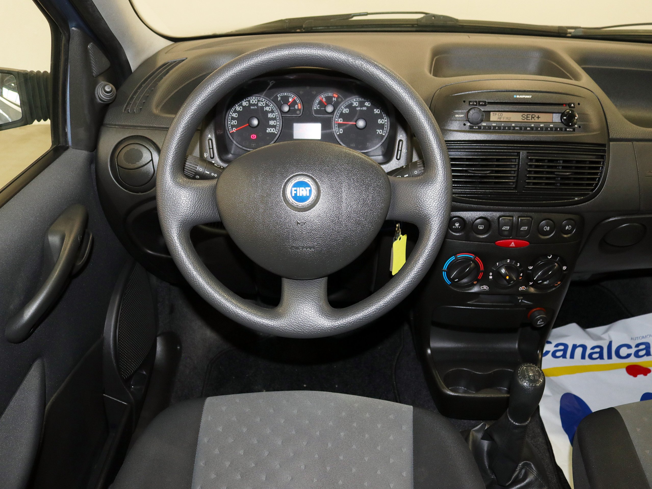 Foto Fiat Punto 21