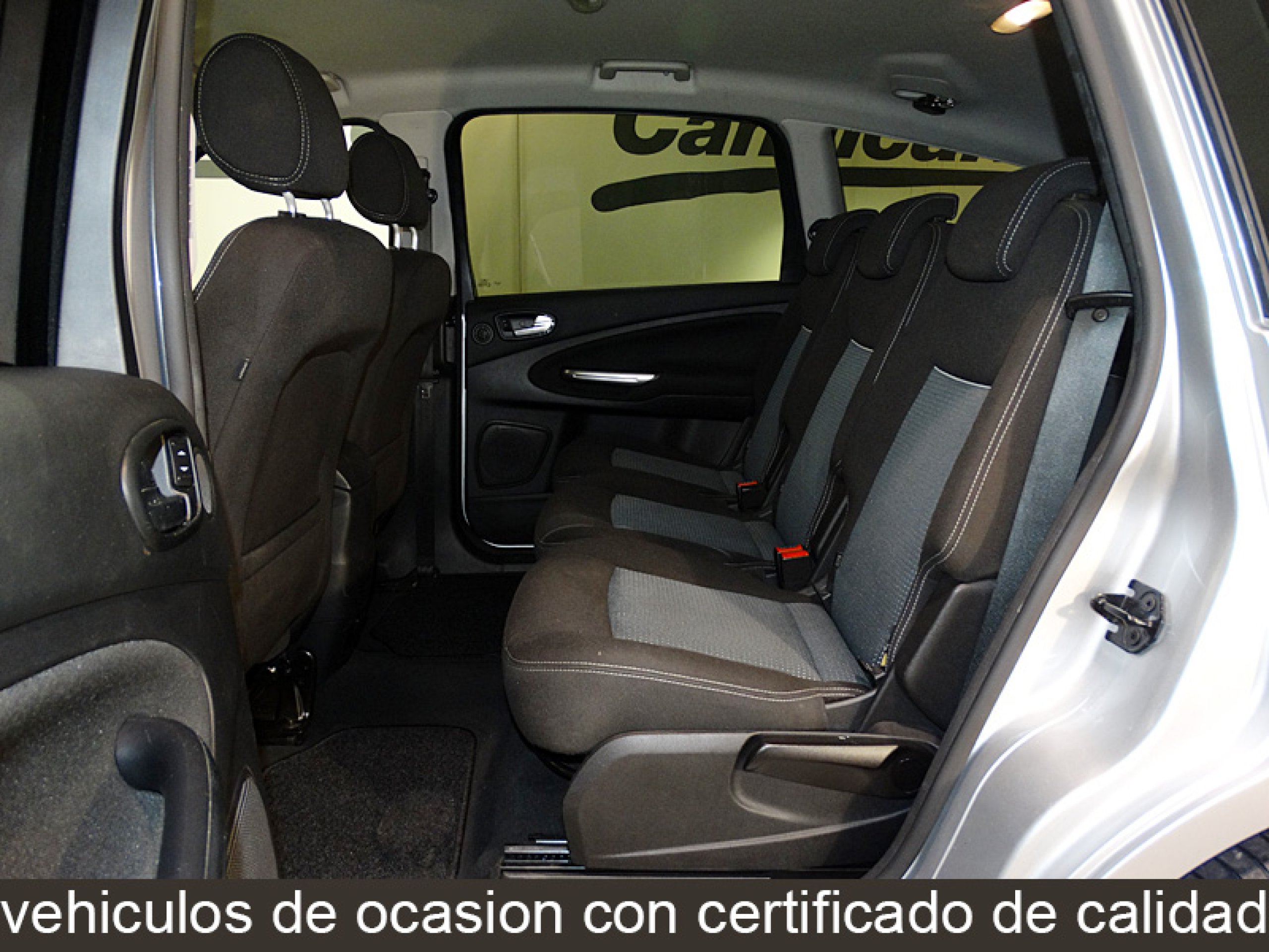 Foto Ford S-Max 16
