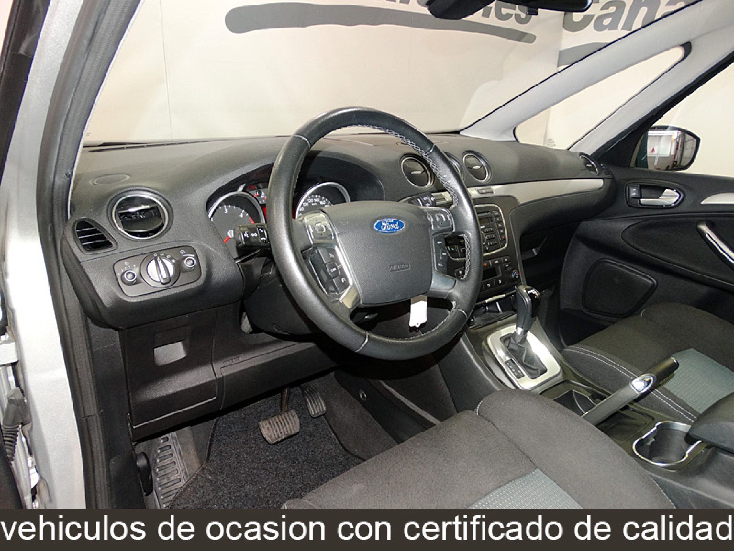 Foto Ford S-Max 19