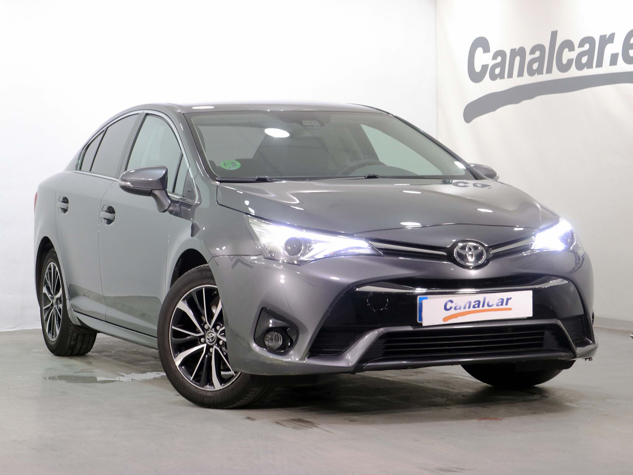 Foto Toyota Avensis 5