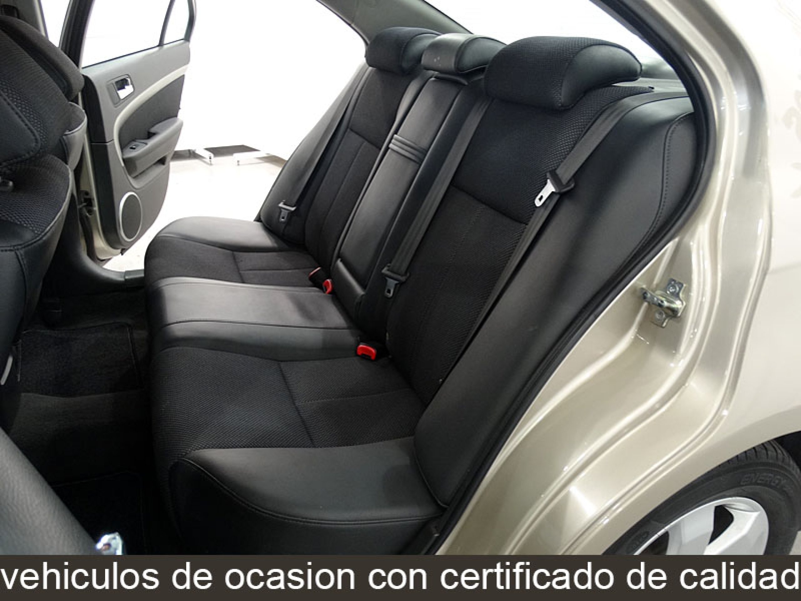 Foto Chevrolet Epica 10