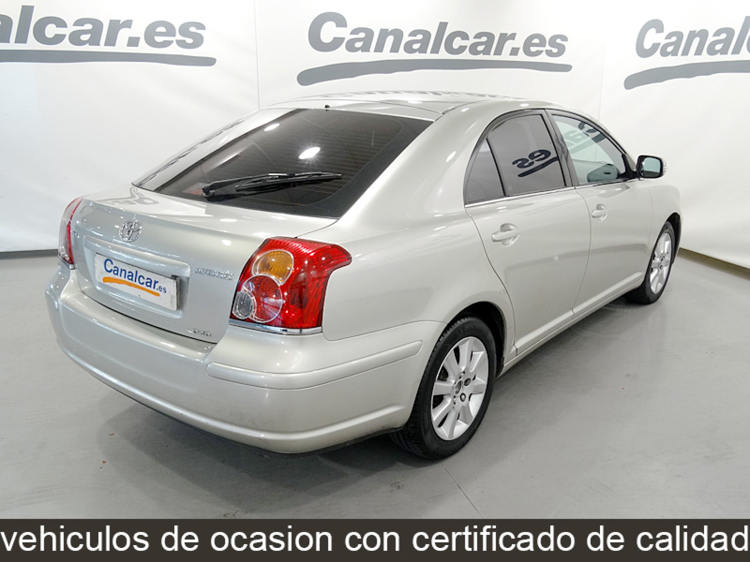 Foto Toyota Avensis 5