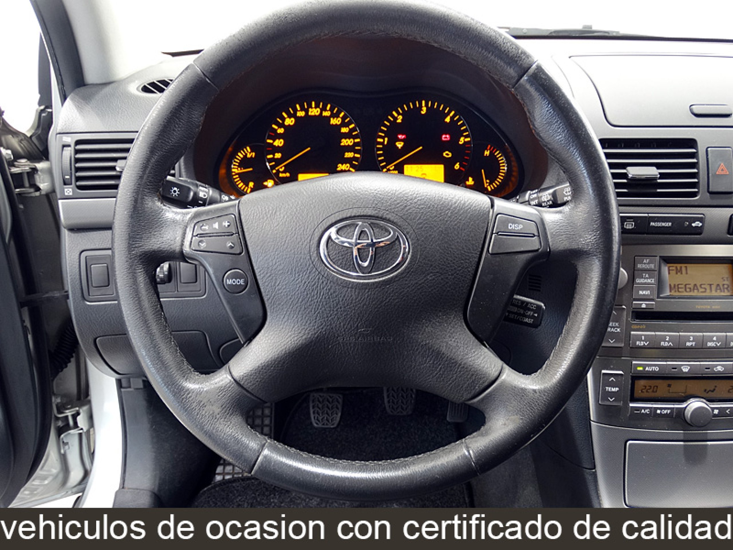 Foto Toyota Avensis 20