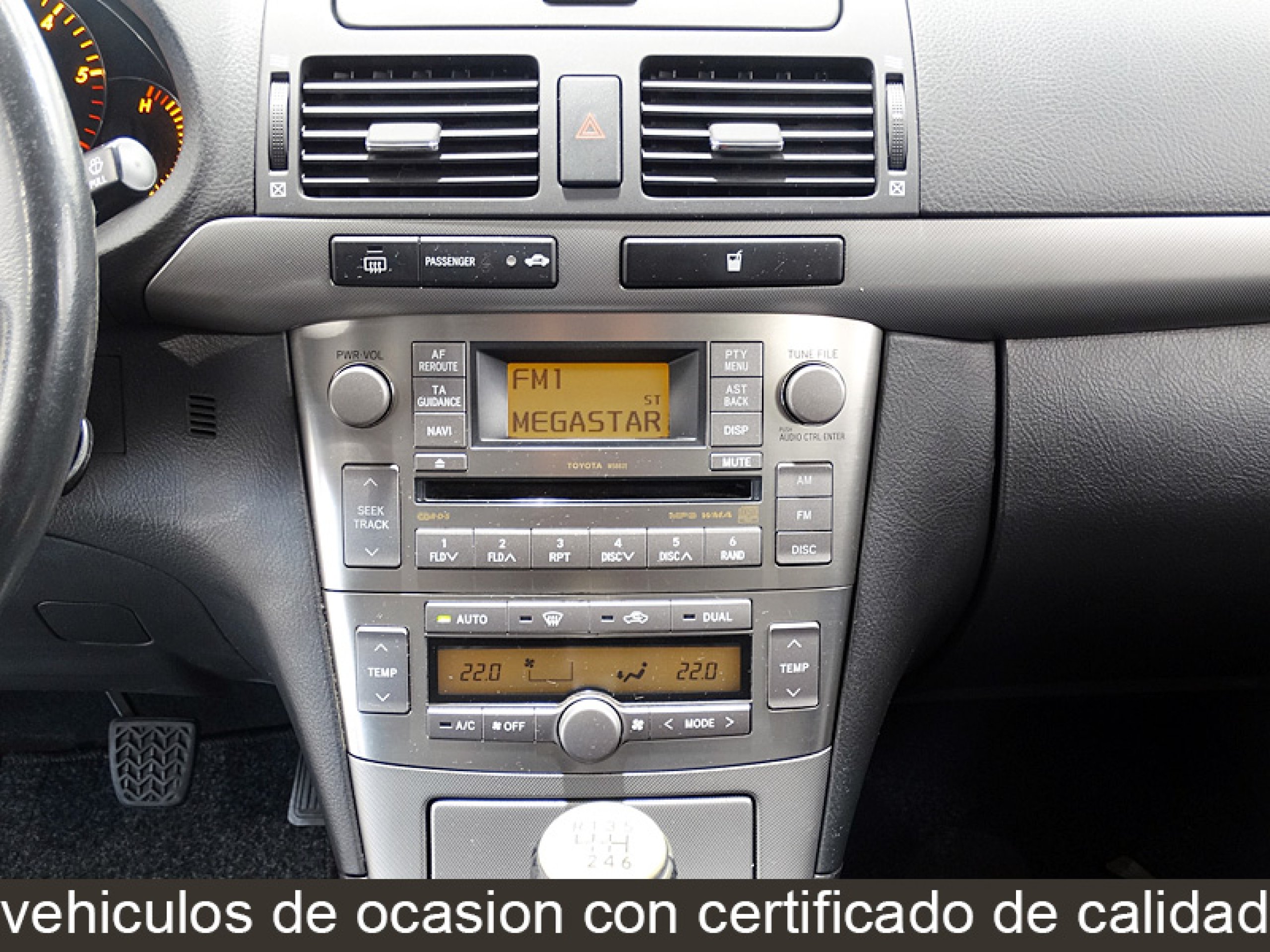Foto Toyota Avensis 21