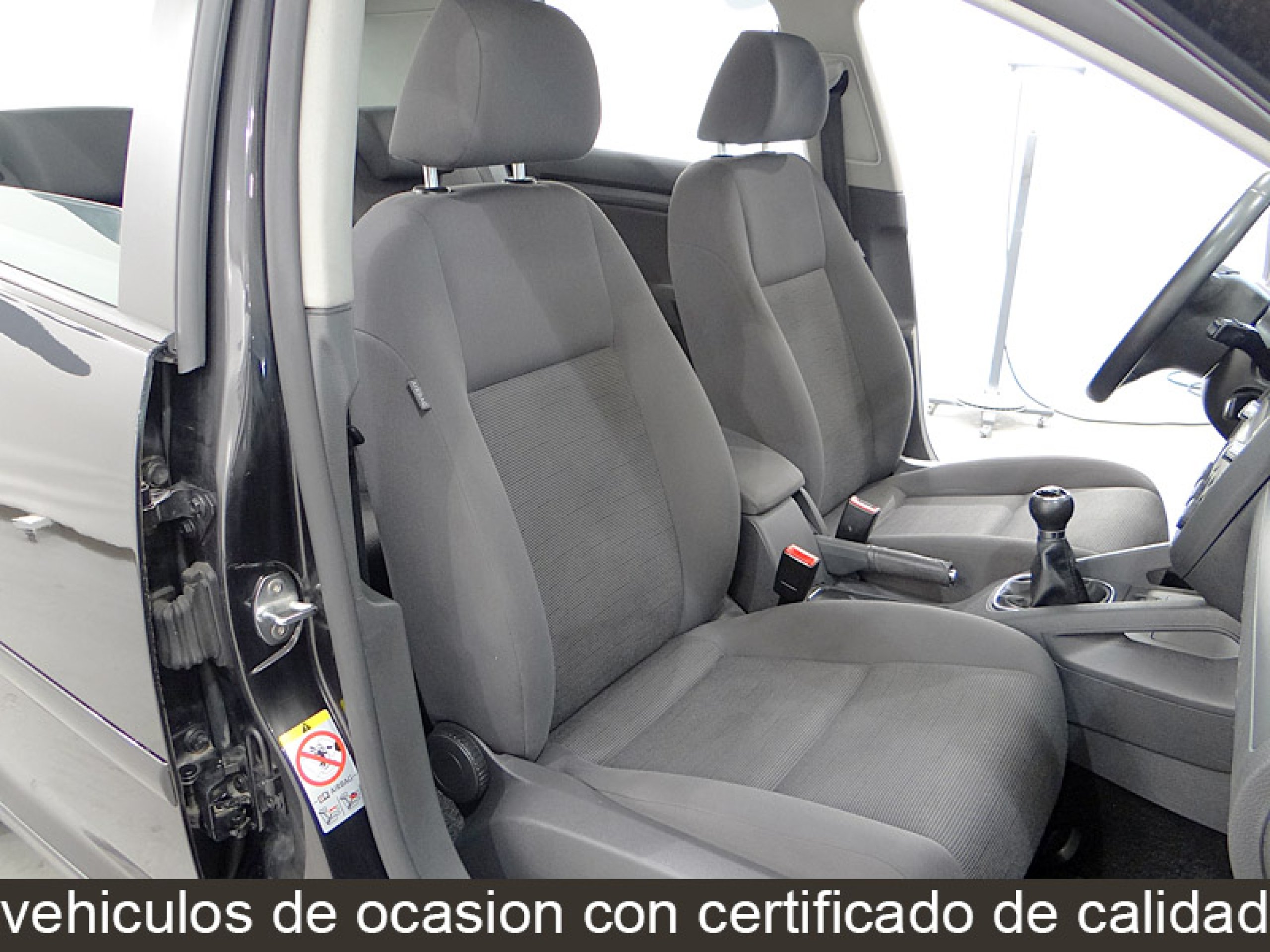 Foto Volkswagen Golf 18