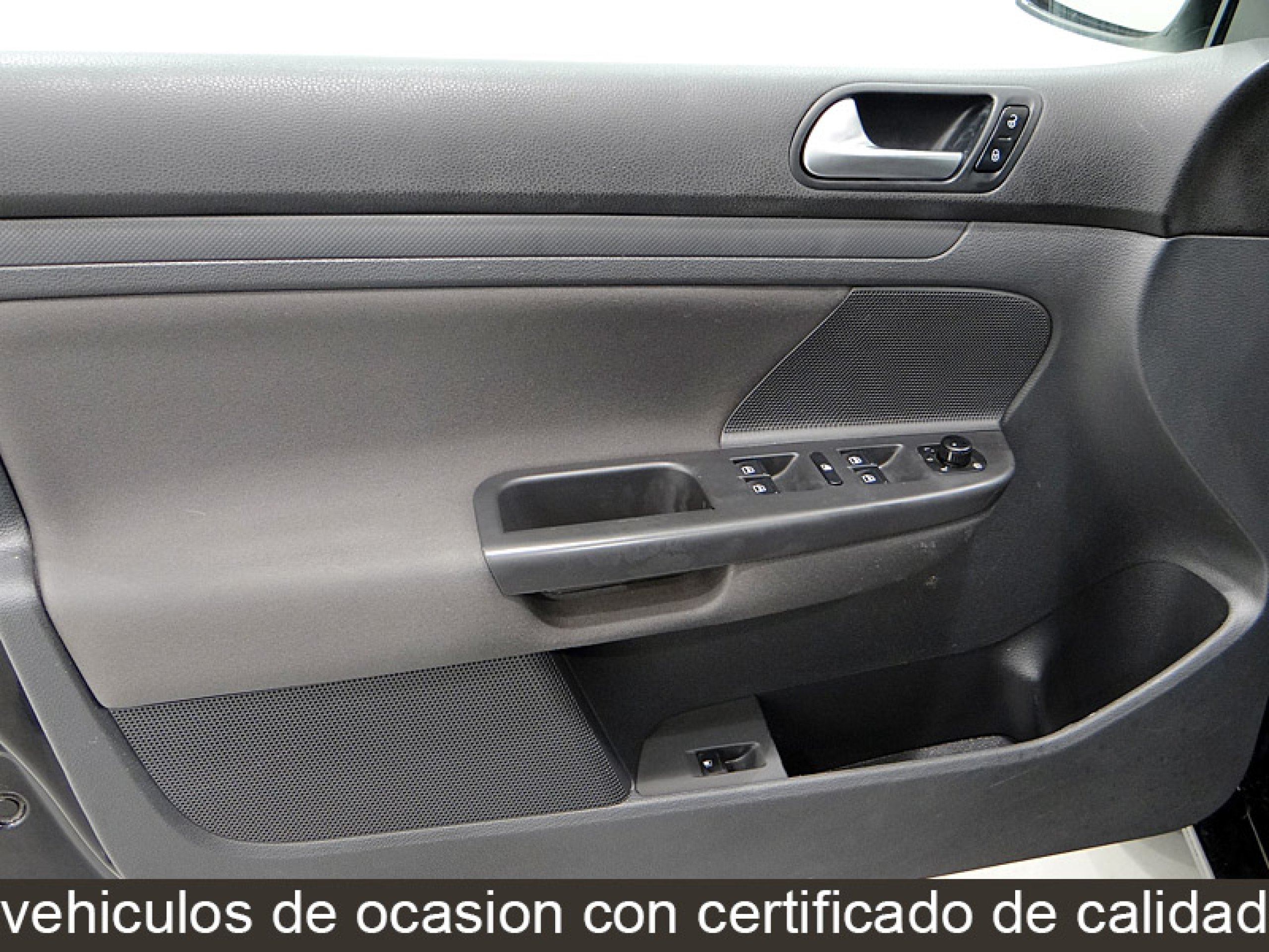 Foto Volkswagen Golf 19