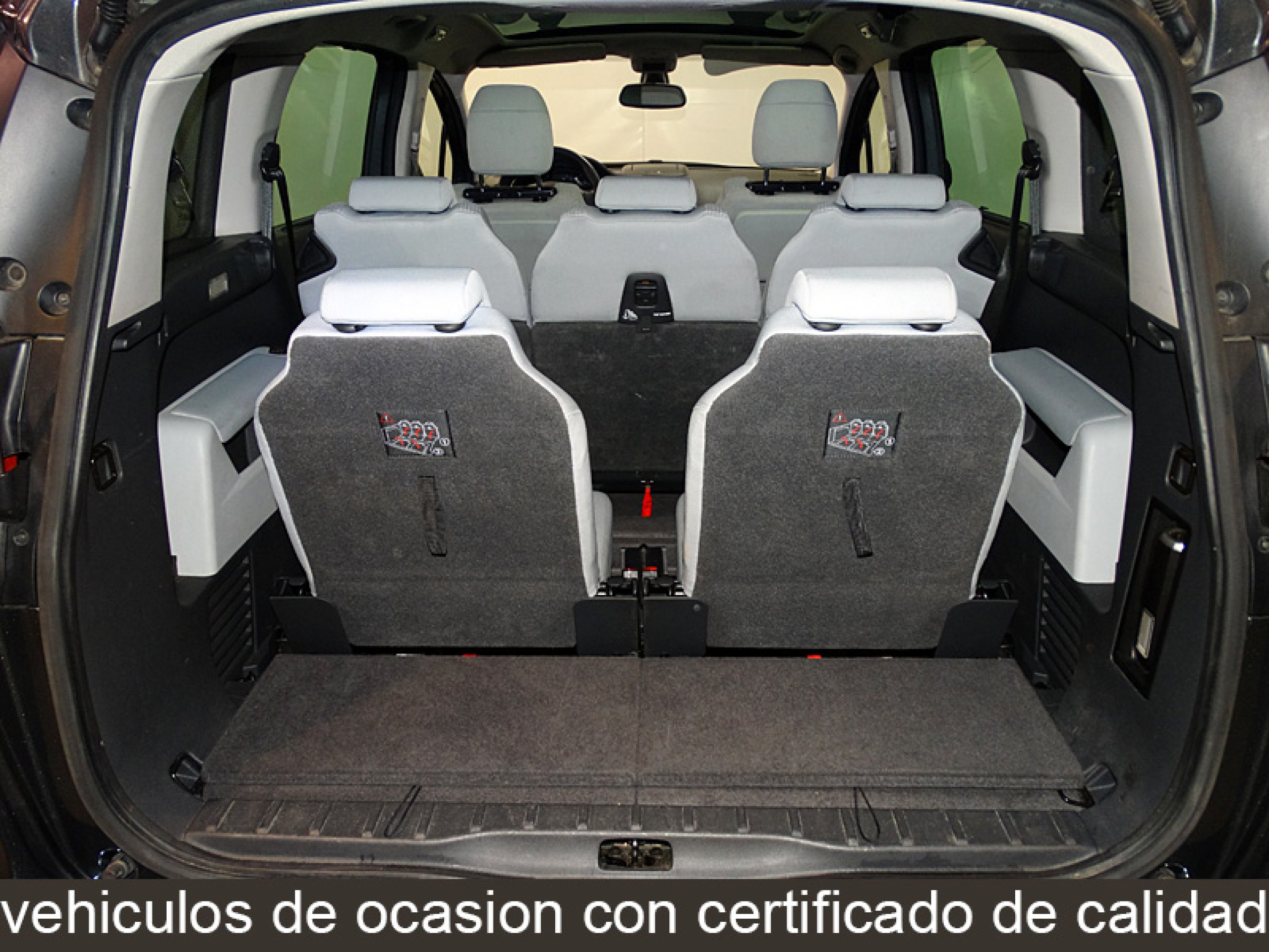 Foto Peugeot 5008 11