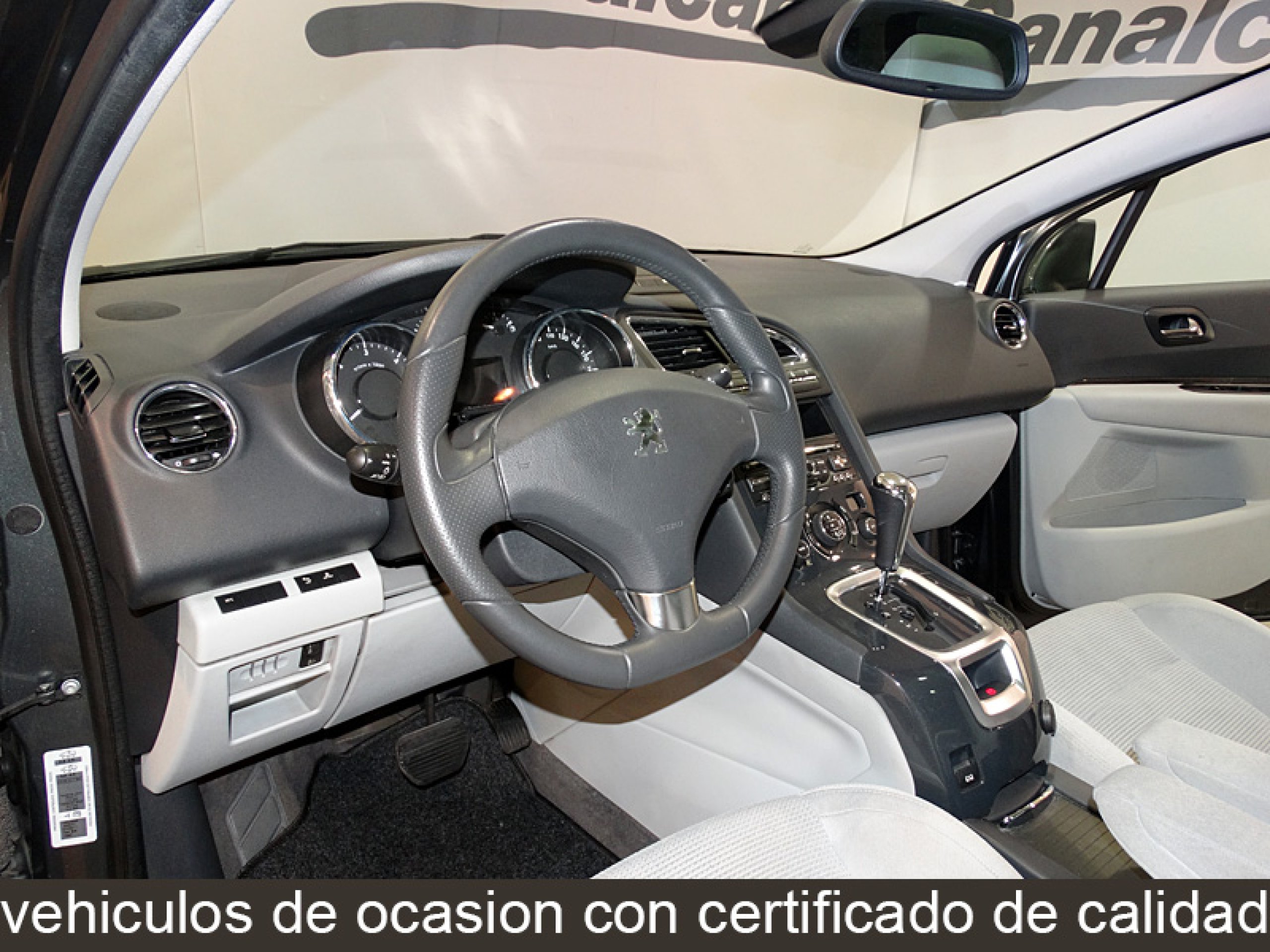 Foto Peugeot 5008 25