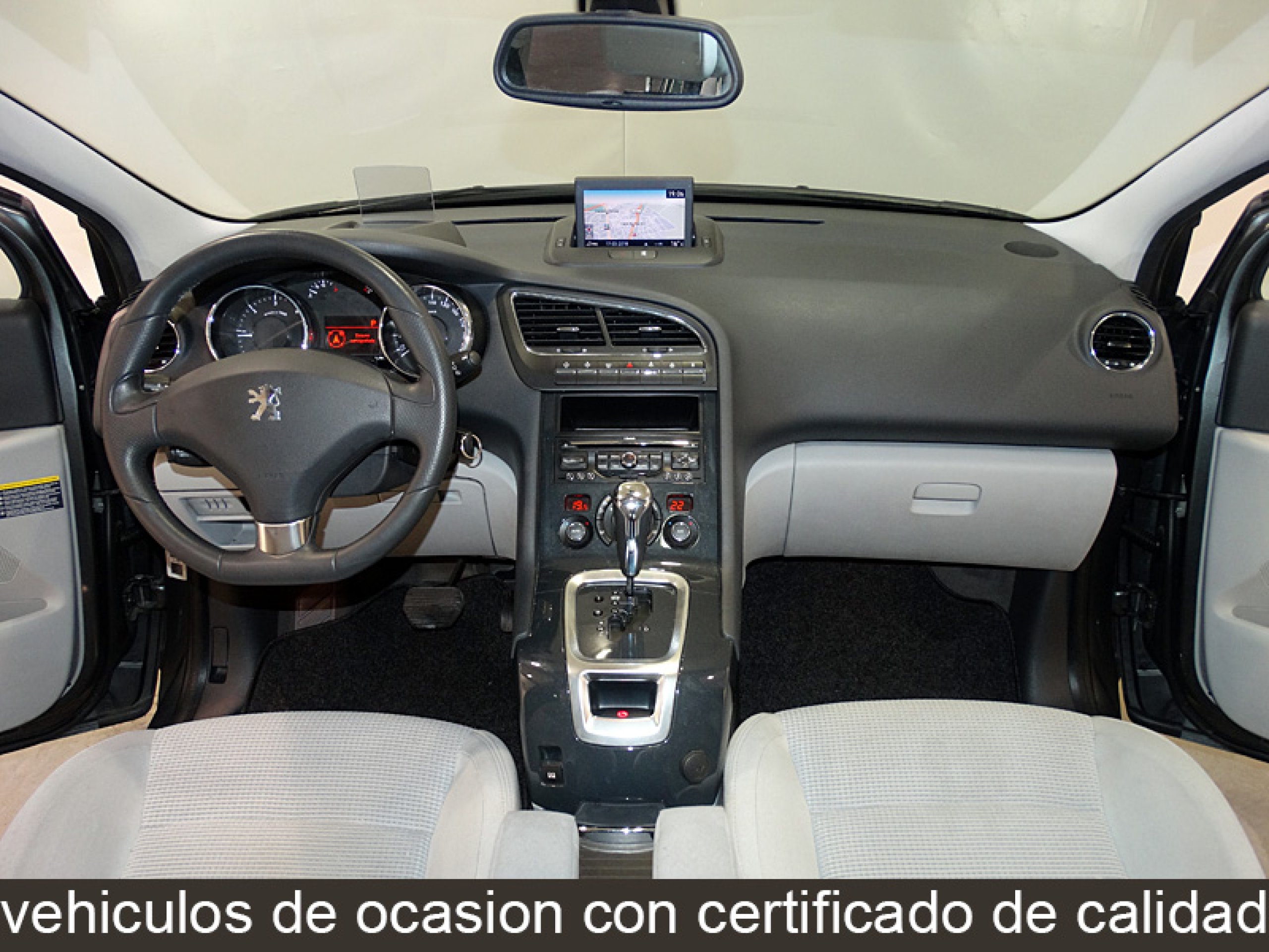 Foto Peugeot 5008 26