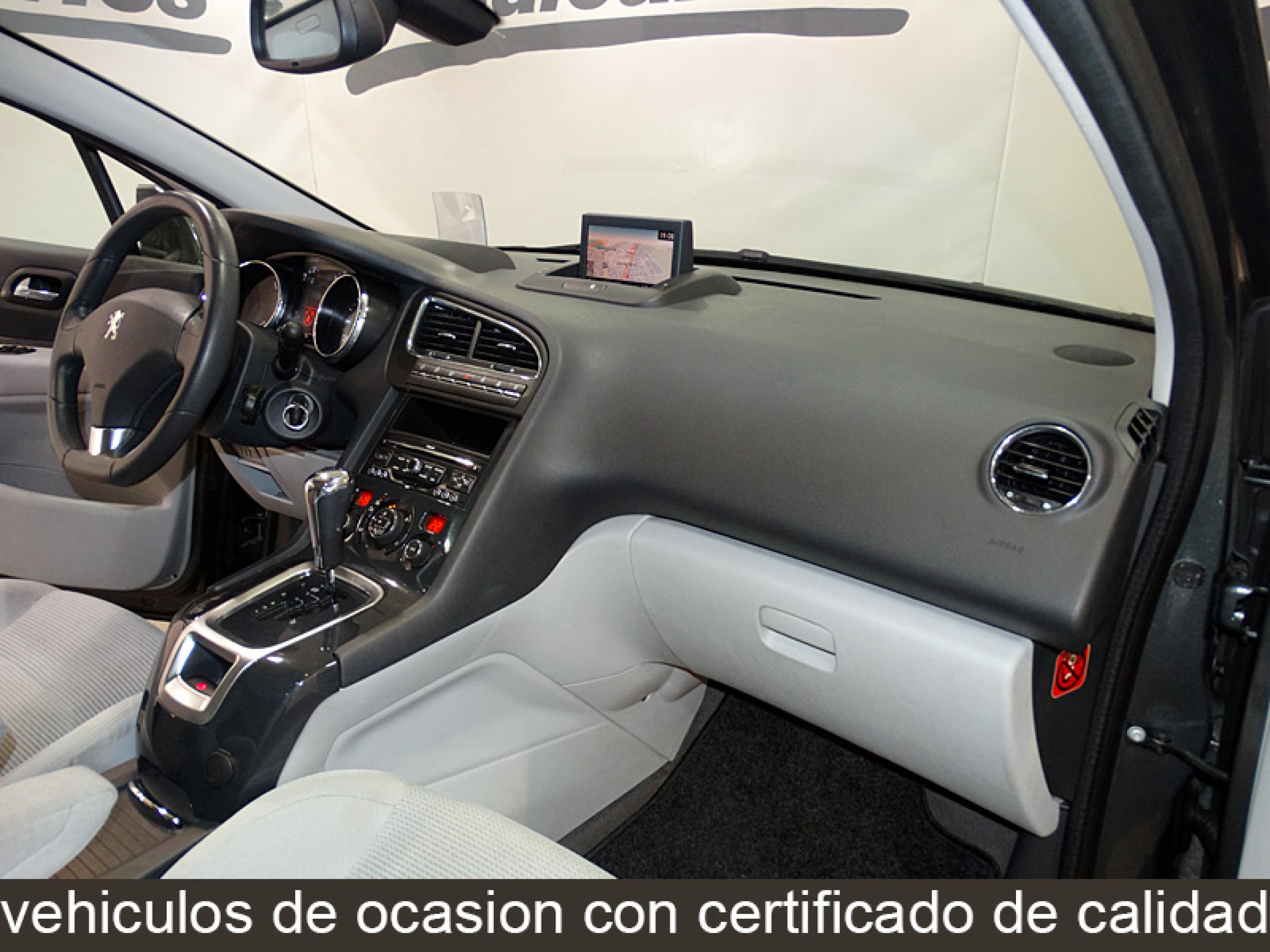 Foto Peugeot 5008 36