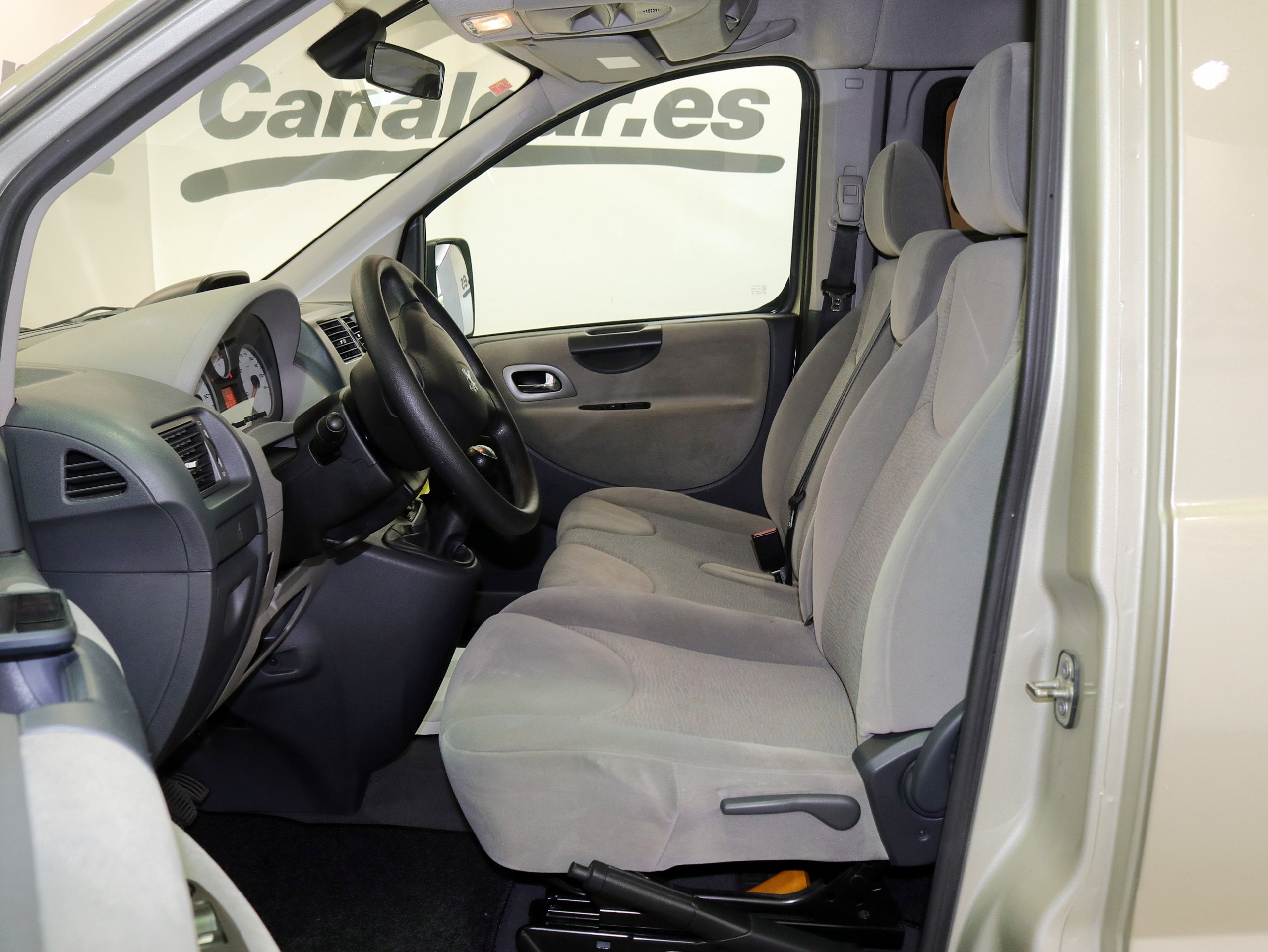Foto Peugeot Expert 13