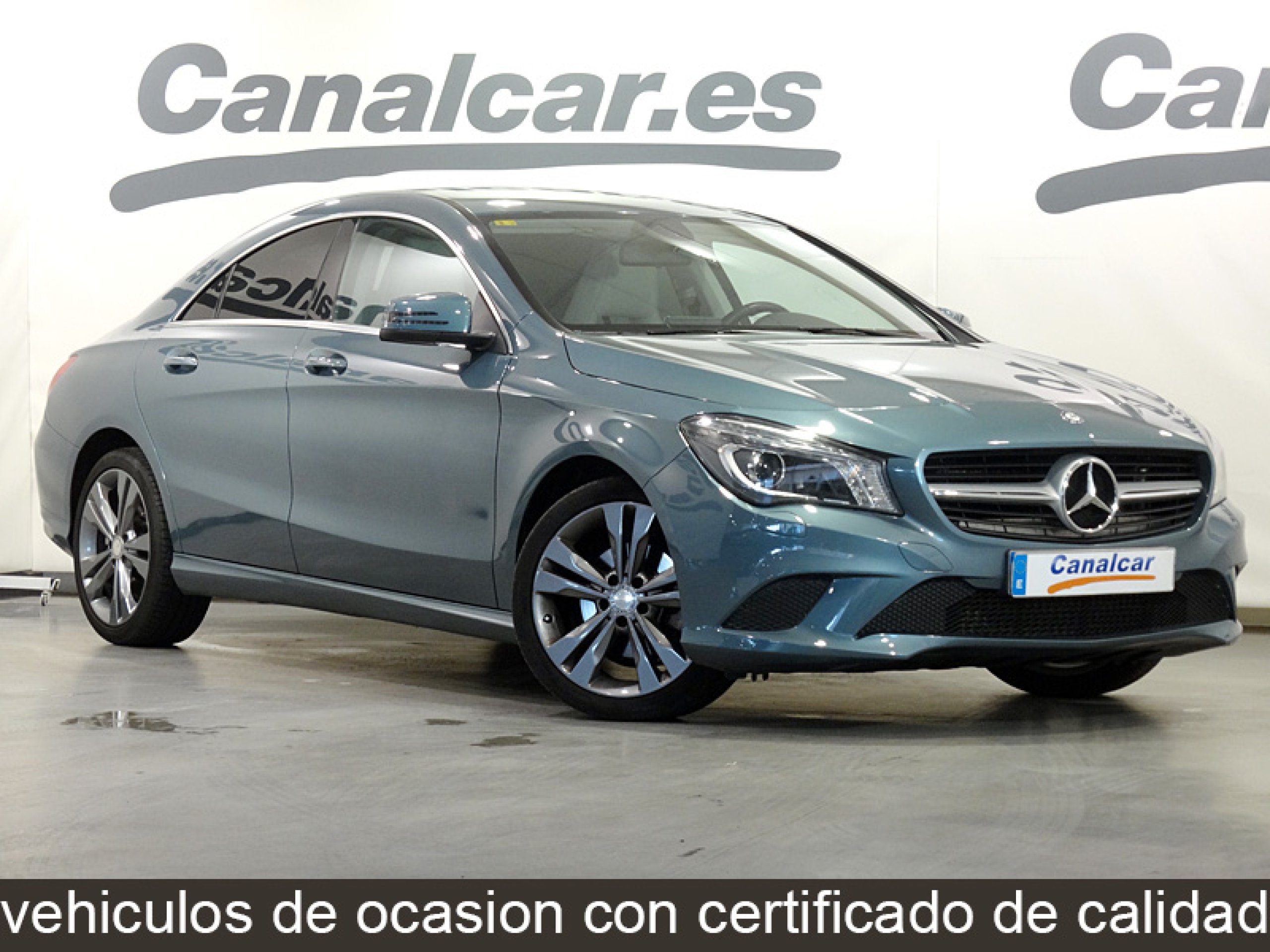 Foto Mercedes-Benz CLA 180 5