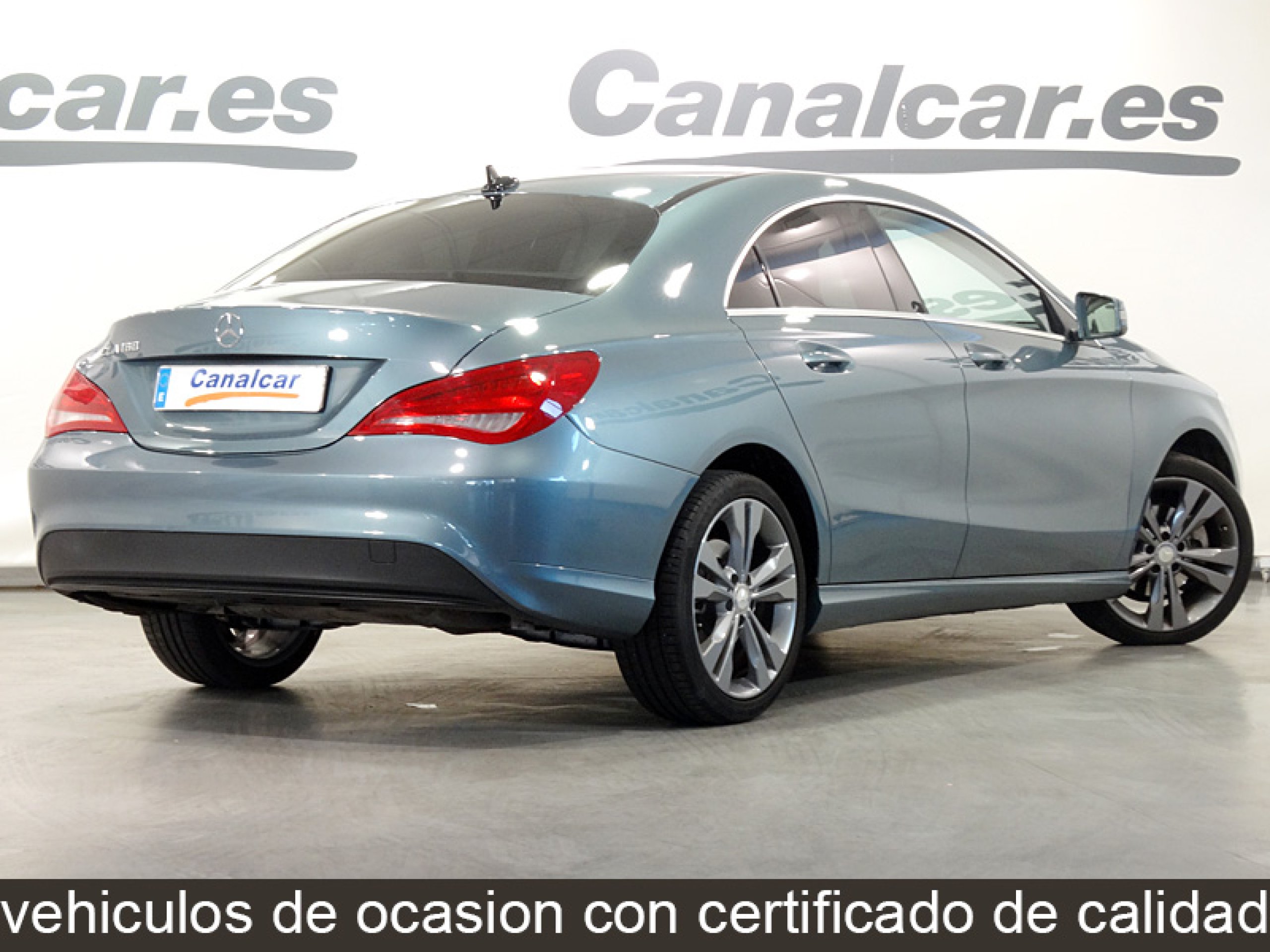 Foto Mercedes-Benz CLA 180 6