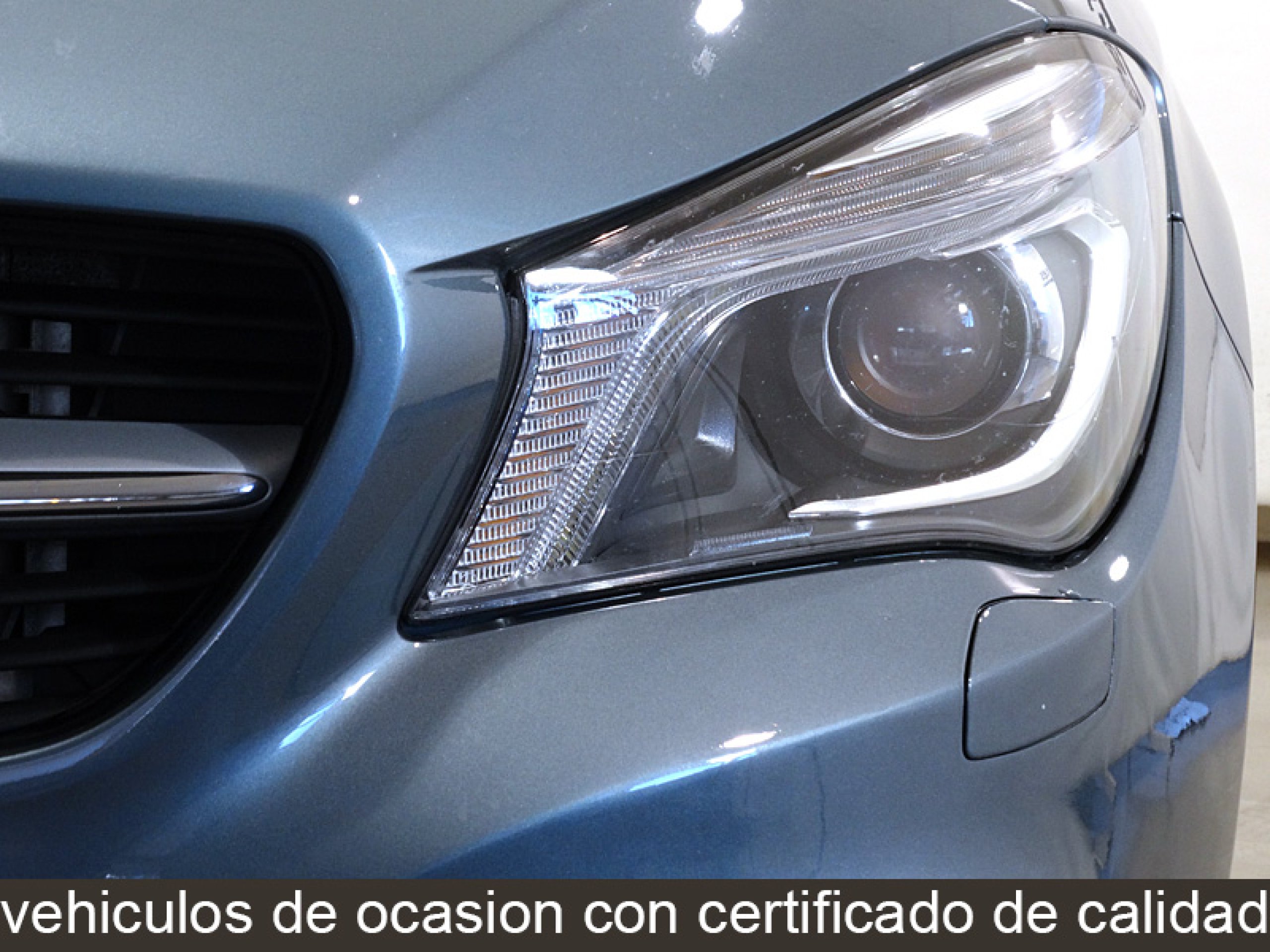 Foto Mercedes-Benz CLA 180 14