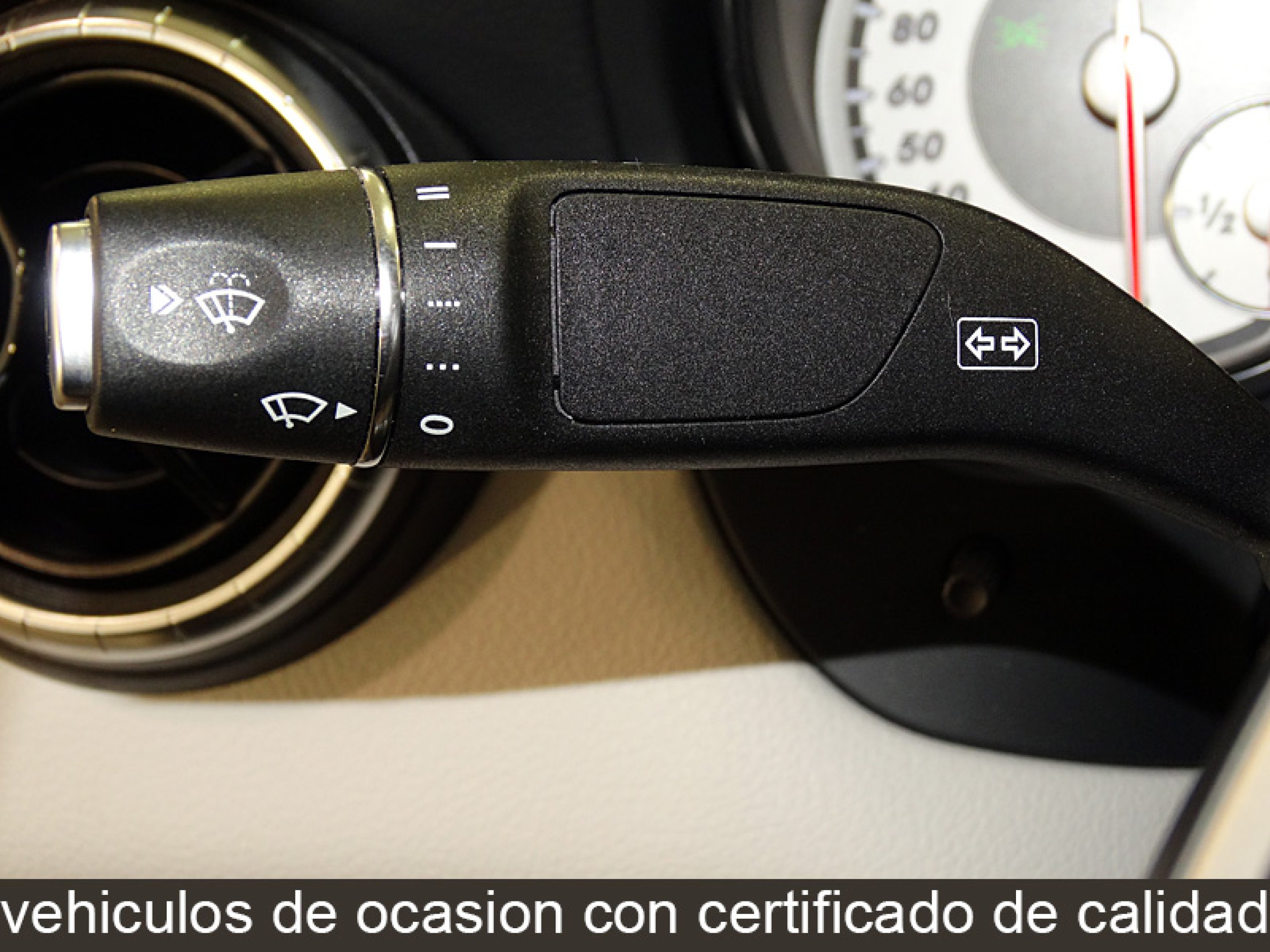 Foto Mercedes-Benz CLA 180 36