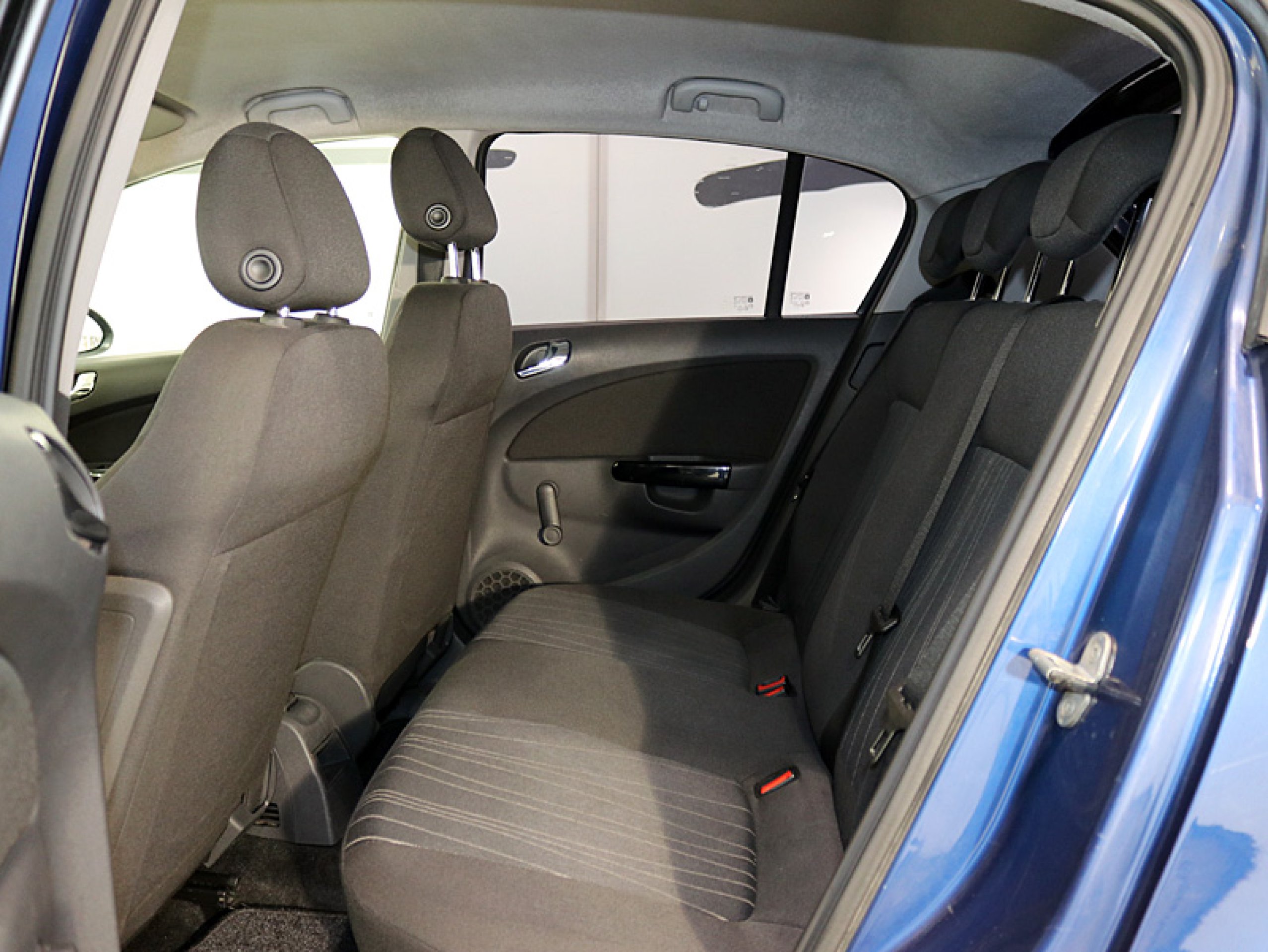 Foto Opel Corsa 12