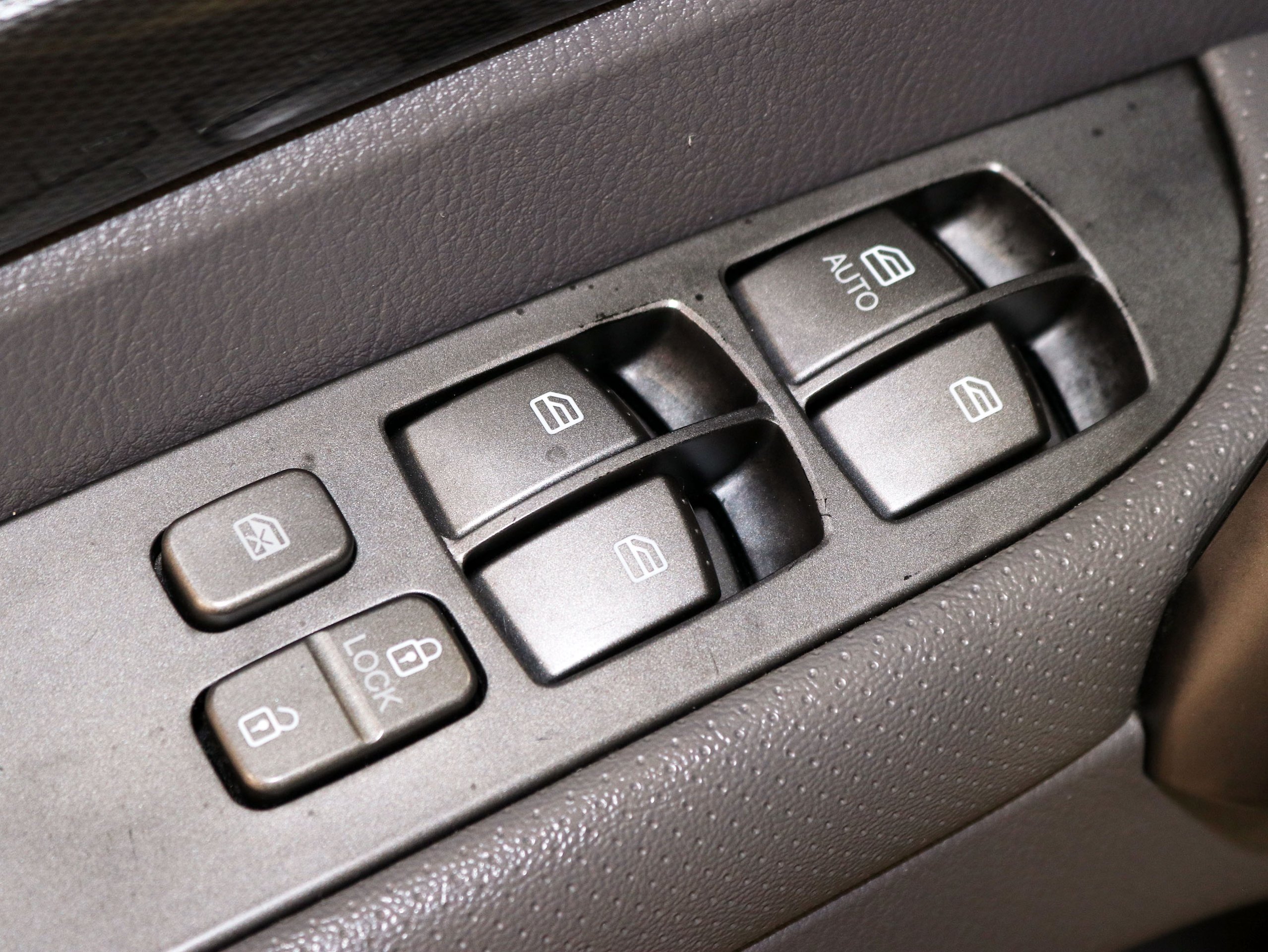 Foto Ssangyong Rodius 27