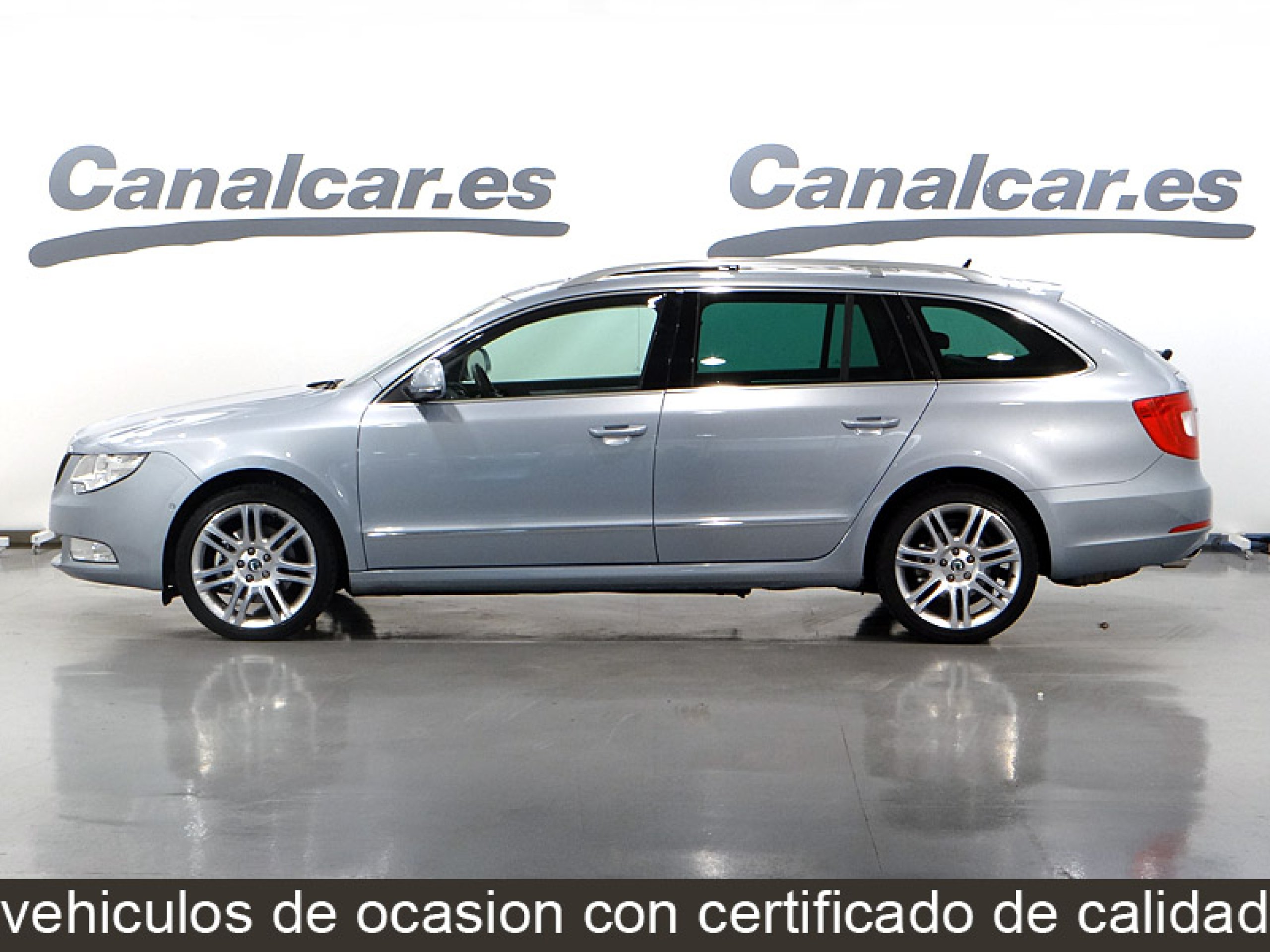 Foto Skoda Superb 10