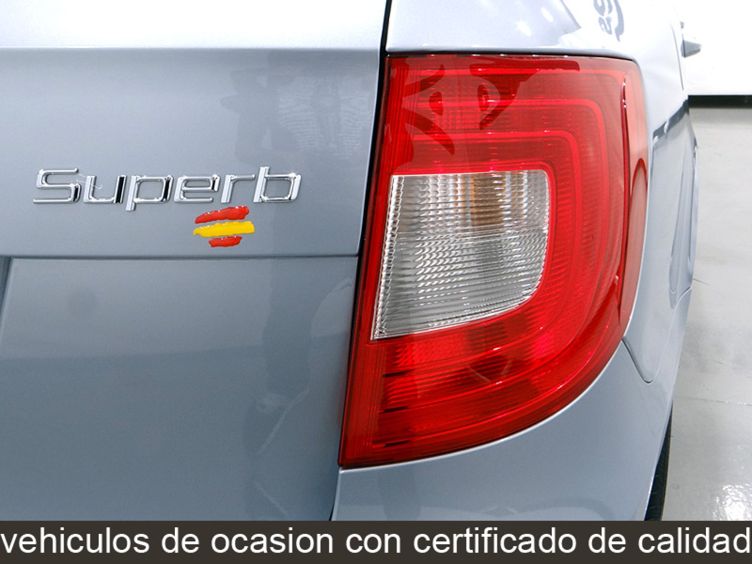 Foto Skoda Superb 16