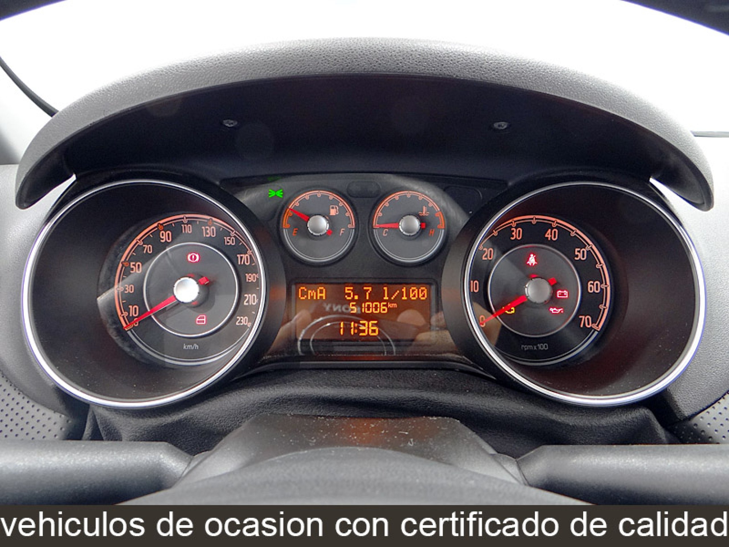 Foto Fiat Punto 32