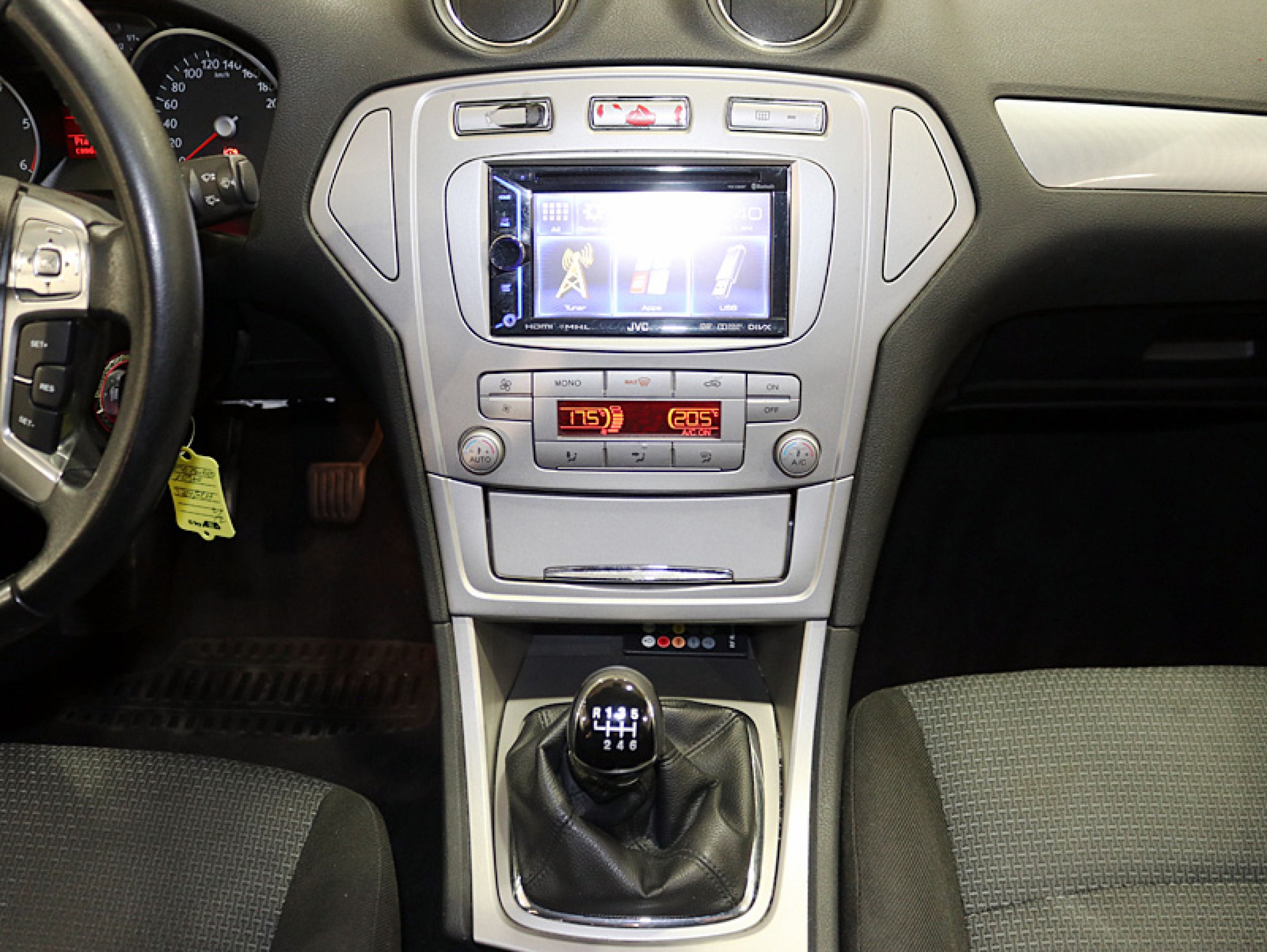 Foto Ford Mondeo 19 Foto Ford Mondeo 19