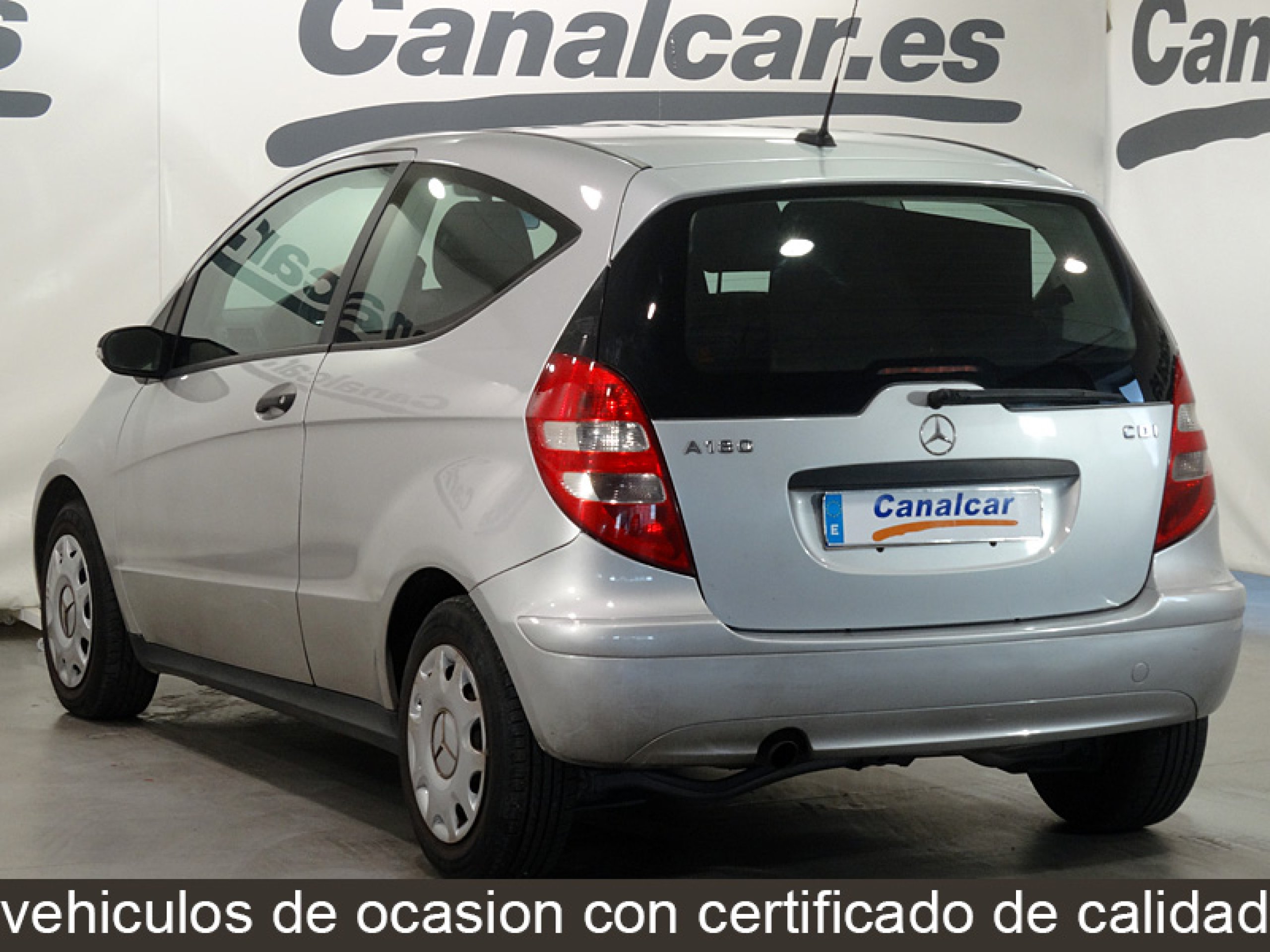 Foto Mercedes-Benz A 180 8