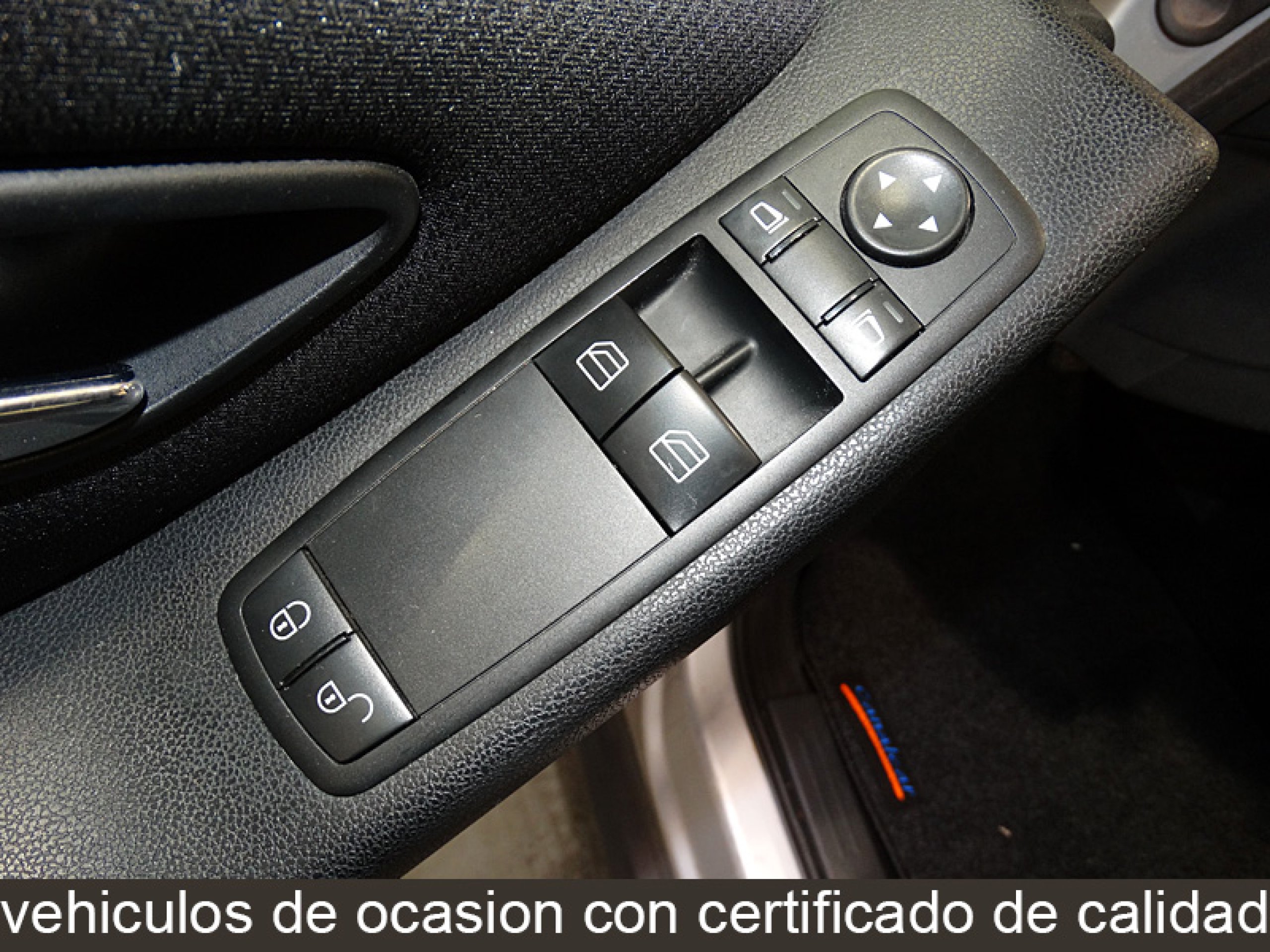 Foto Mercedes-Benz A 180 25