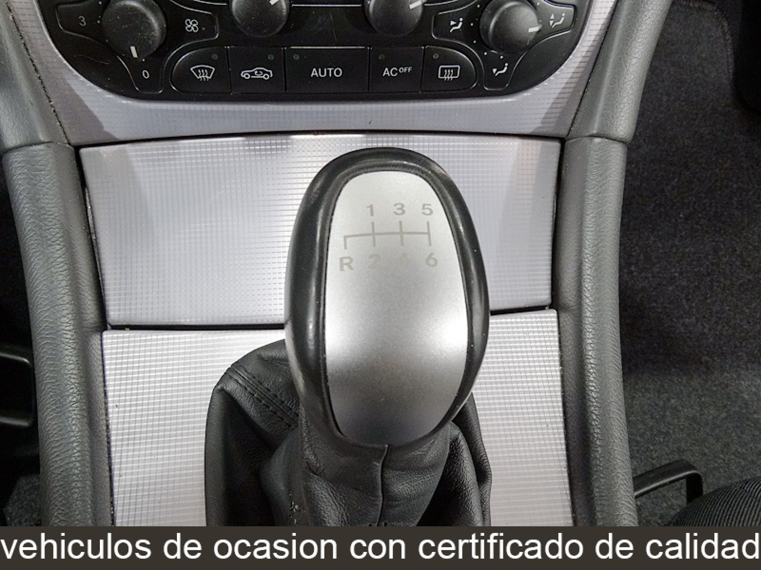 Foto Mercedes-Benz C 180 31