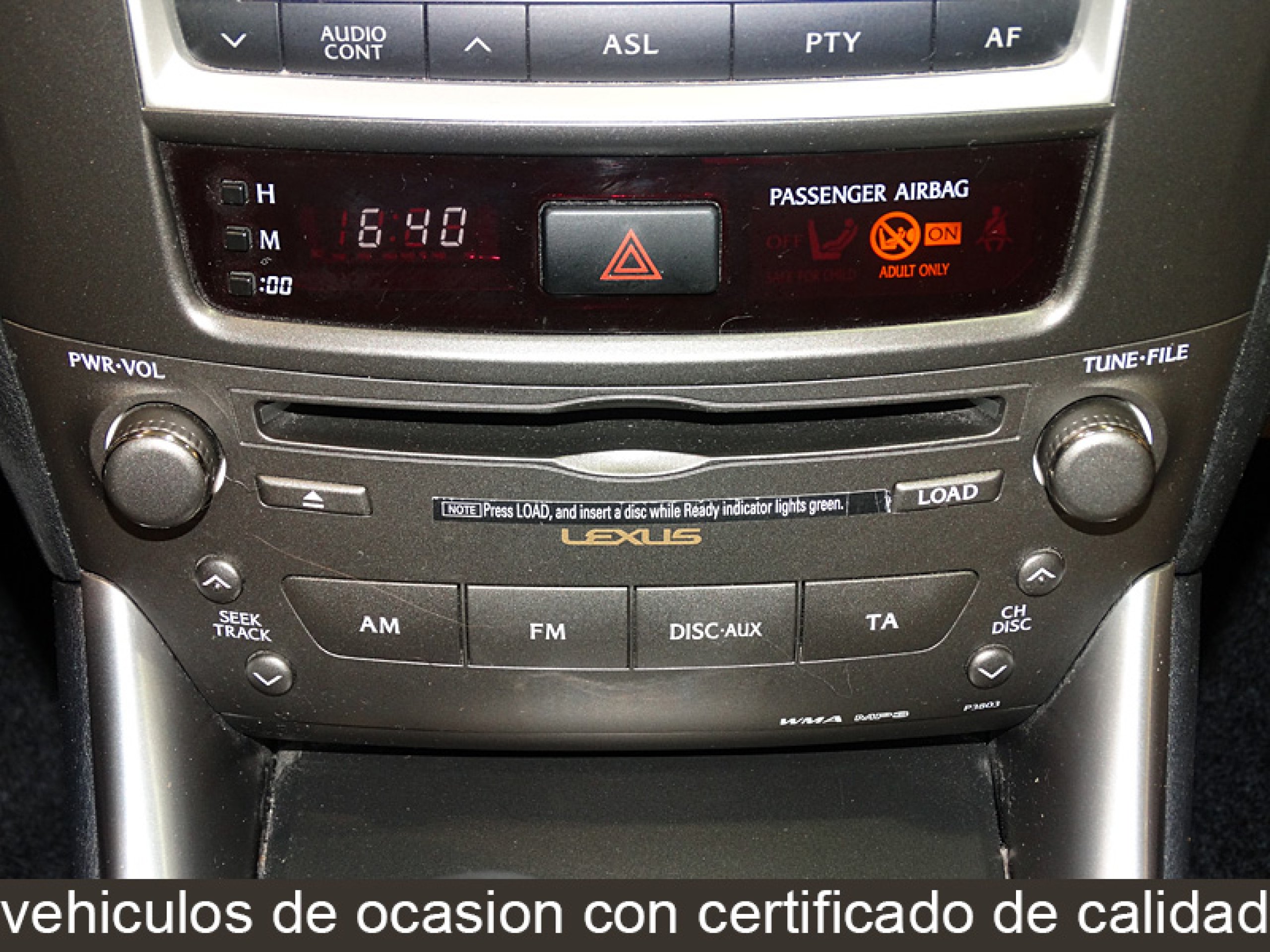 Foto Lexus IS 220d 23