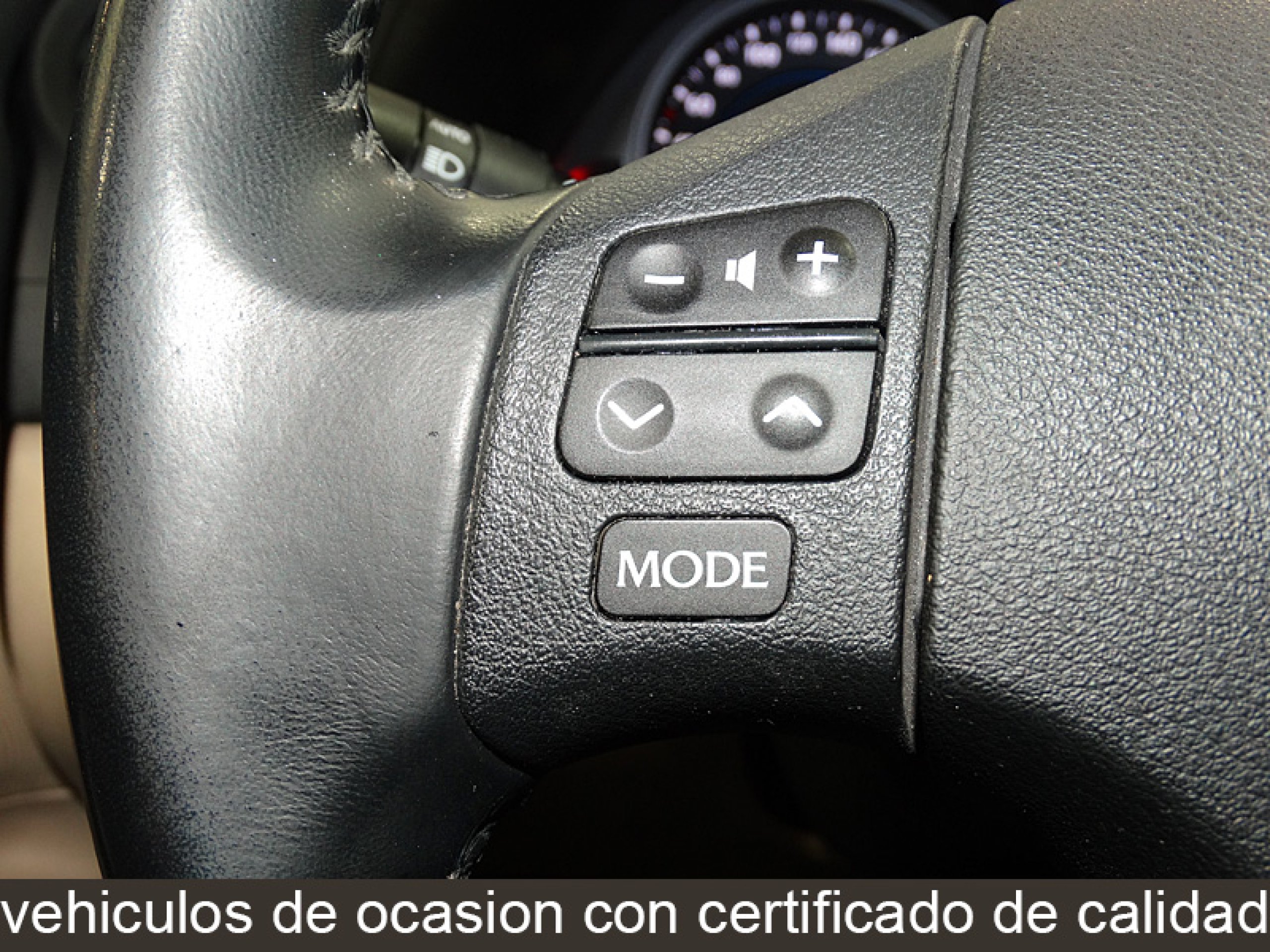 Foto Lexus IS 220d 25