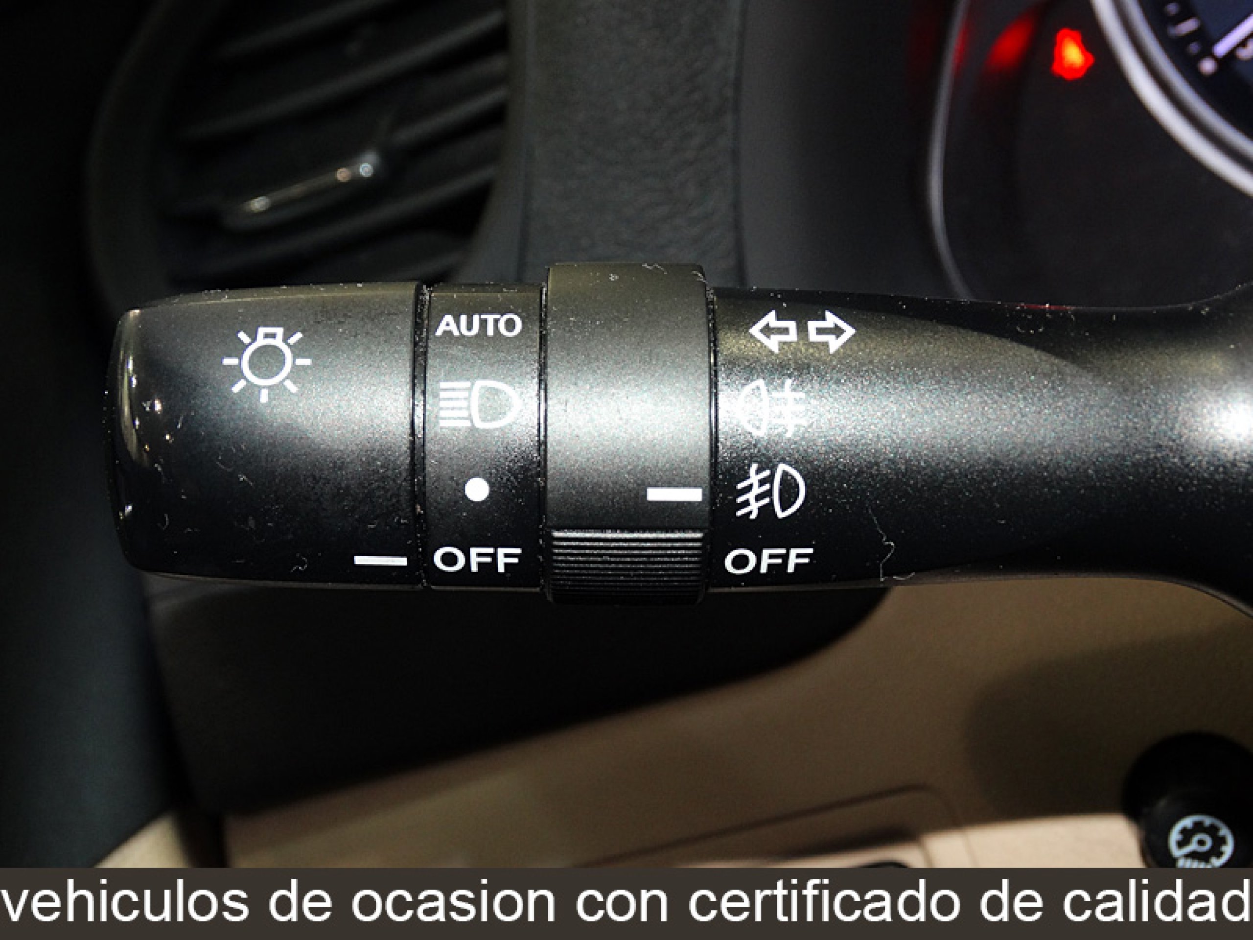 Foto Lexus IS 220d 28