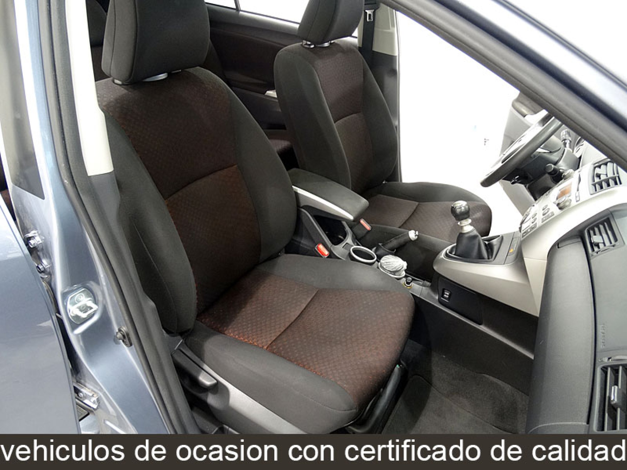 Foto Toyota Verso 21