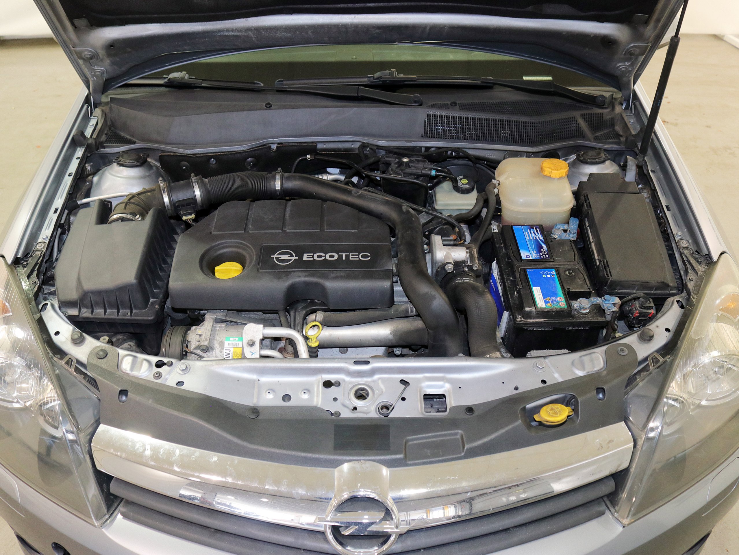 Foto Opel Astra 9