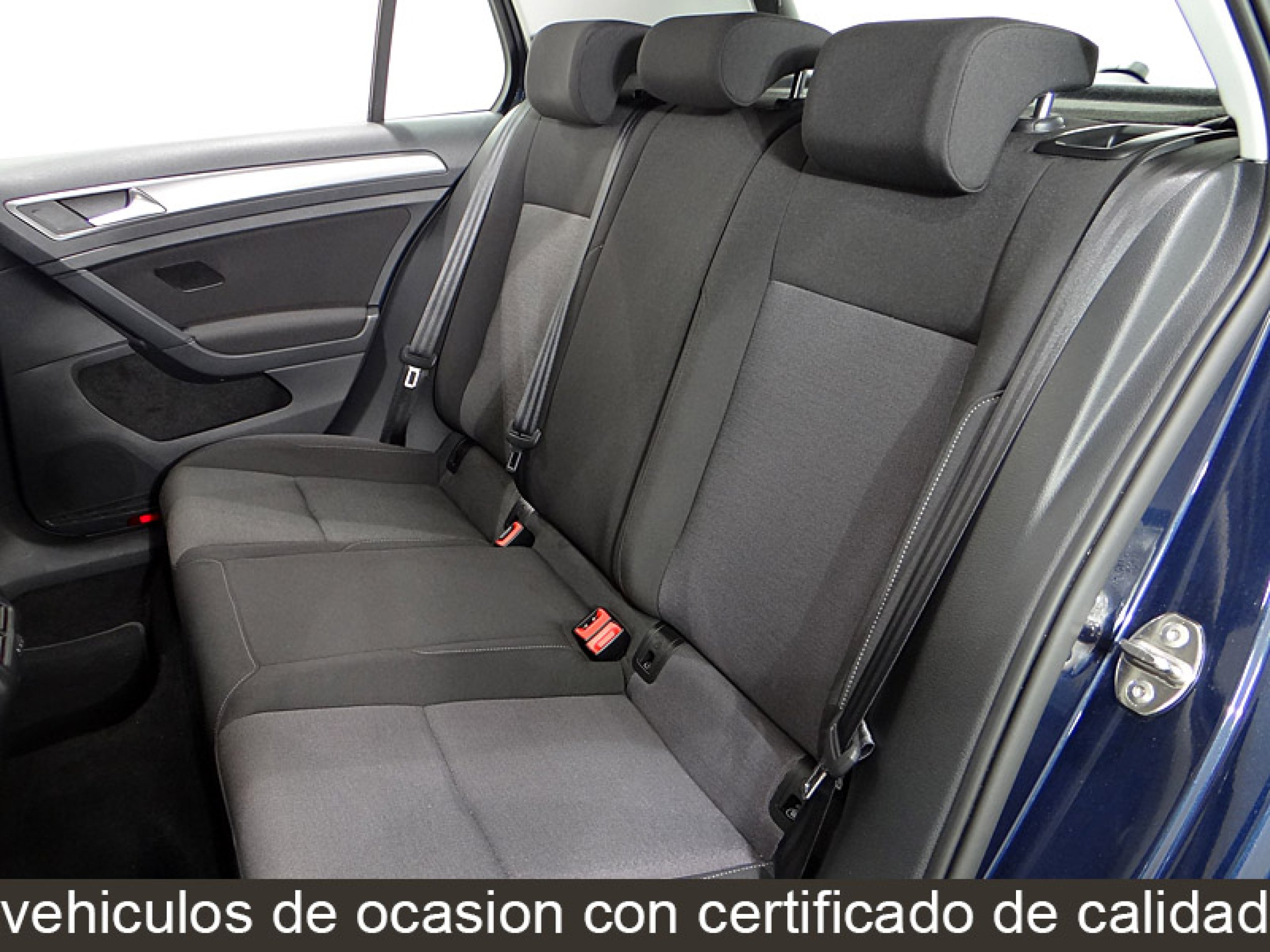 Foto Volkswagen Golf 24