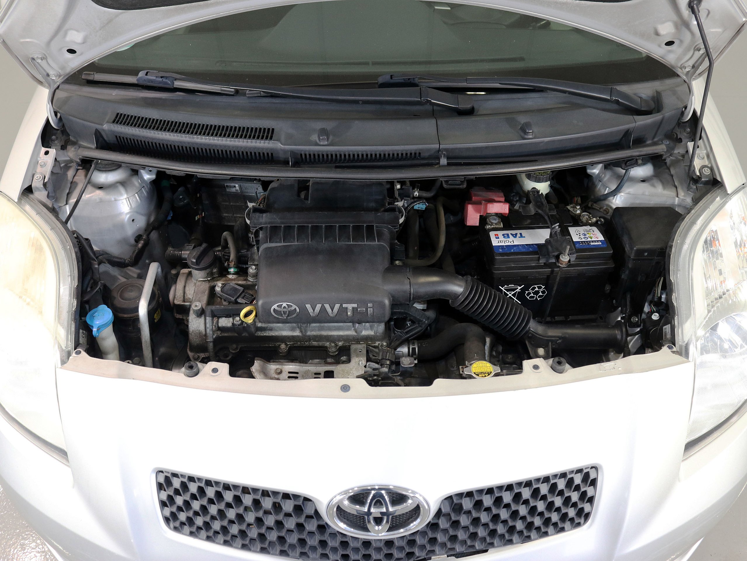 Foto Toyota Yaris 8