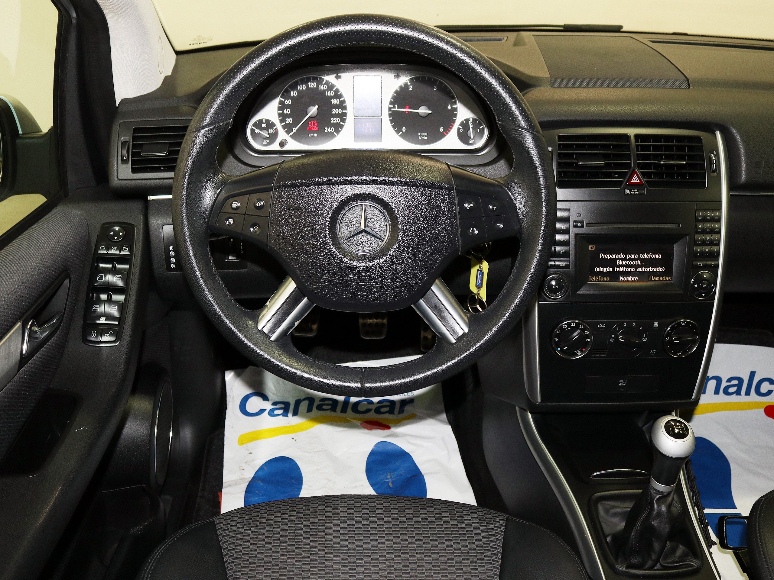 Foto Mercedes-Benz B 180 17