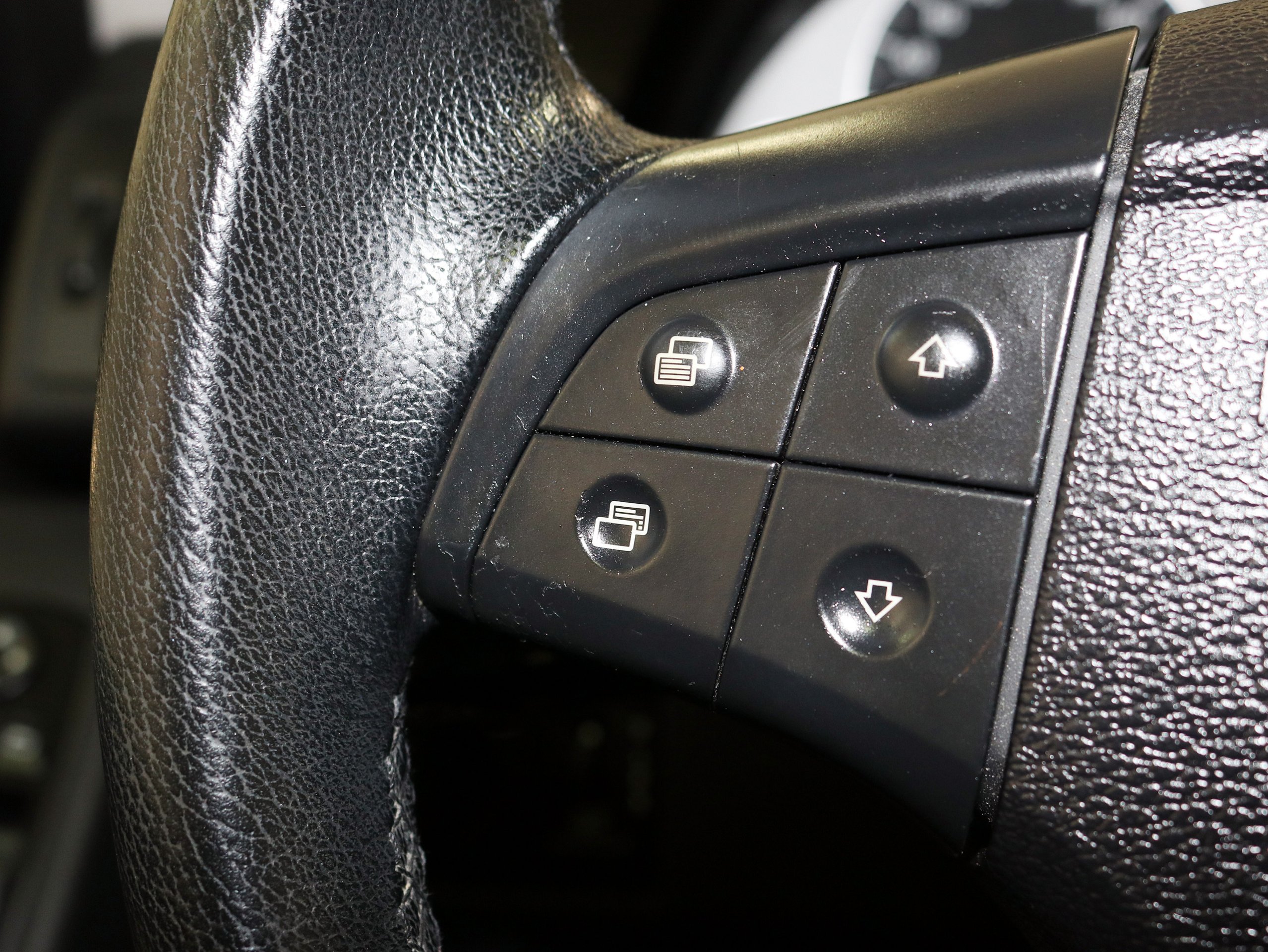 Foto Mercedes-Benz B 180 25