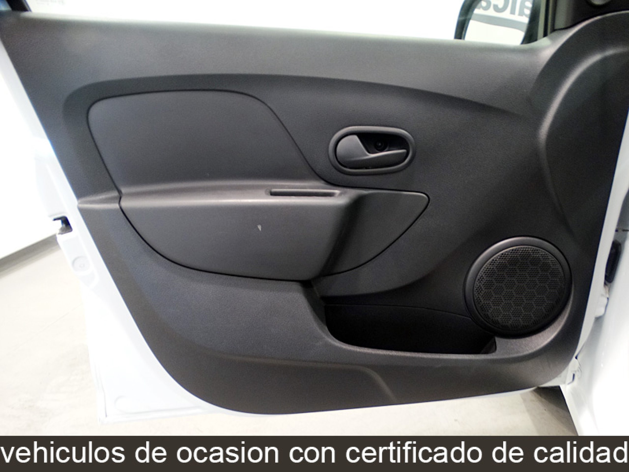 Foto Dacia Sandero 21