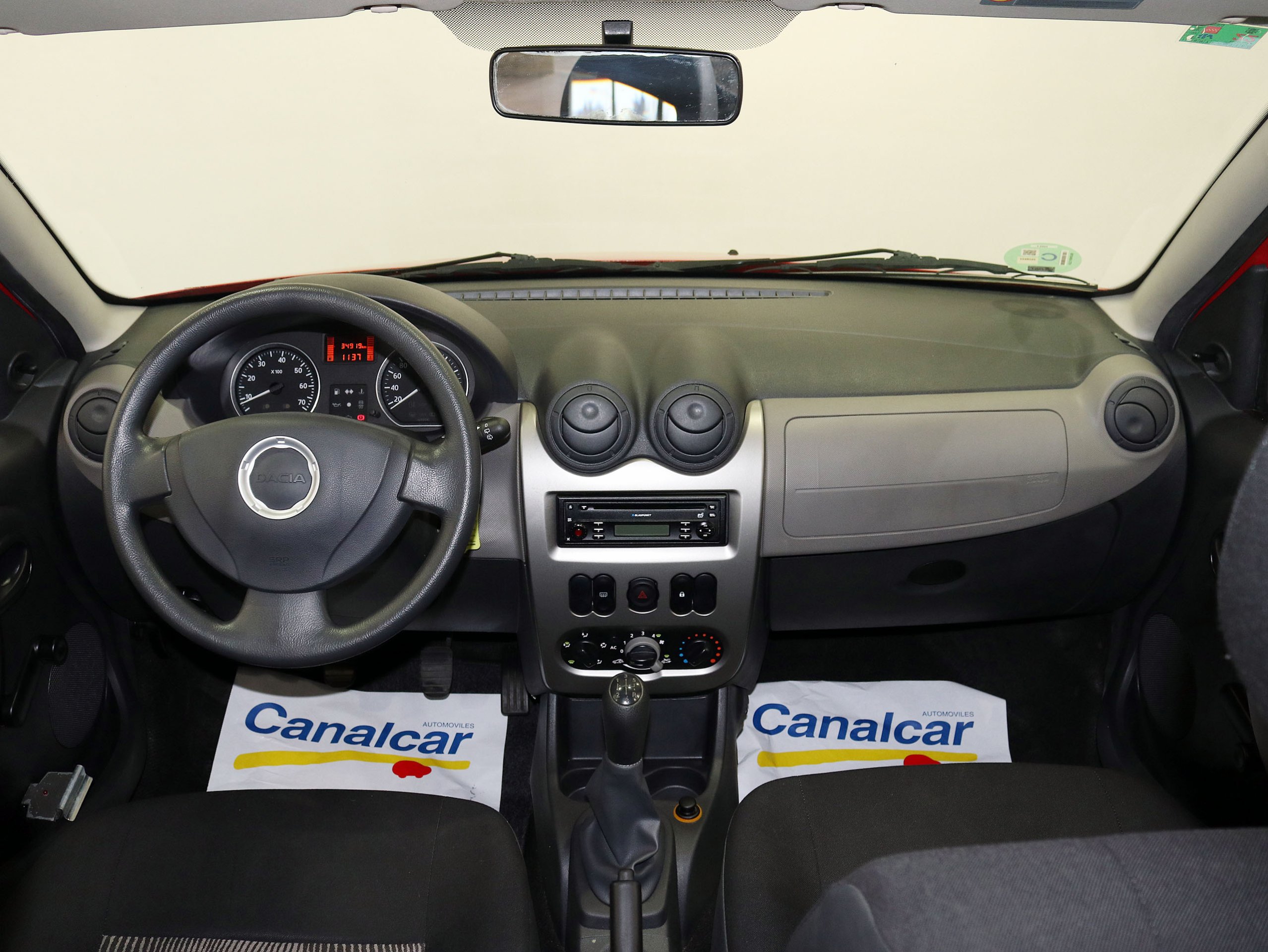 Foto Dacia Sandero 17