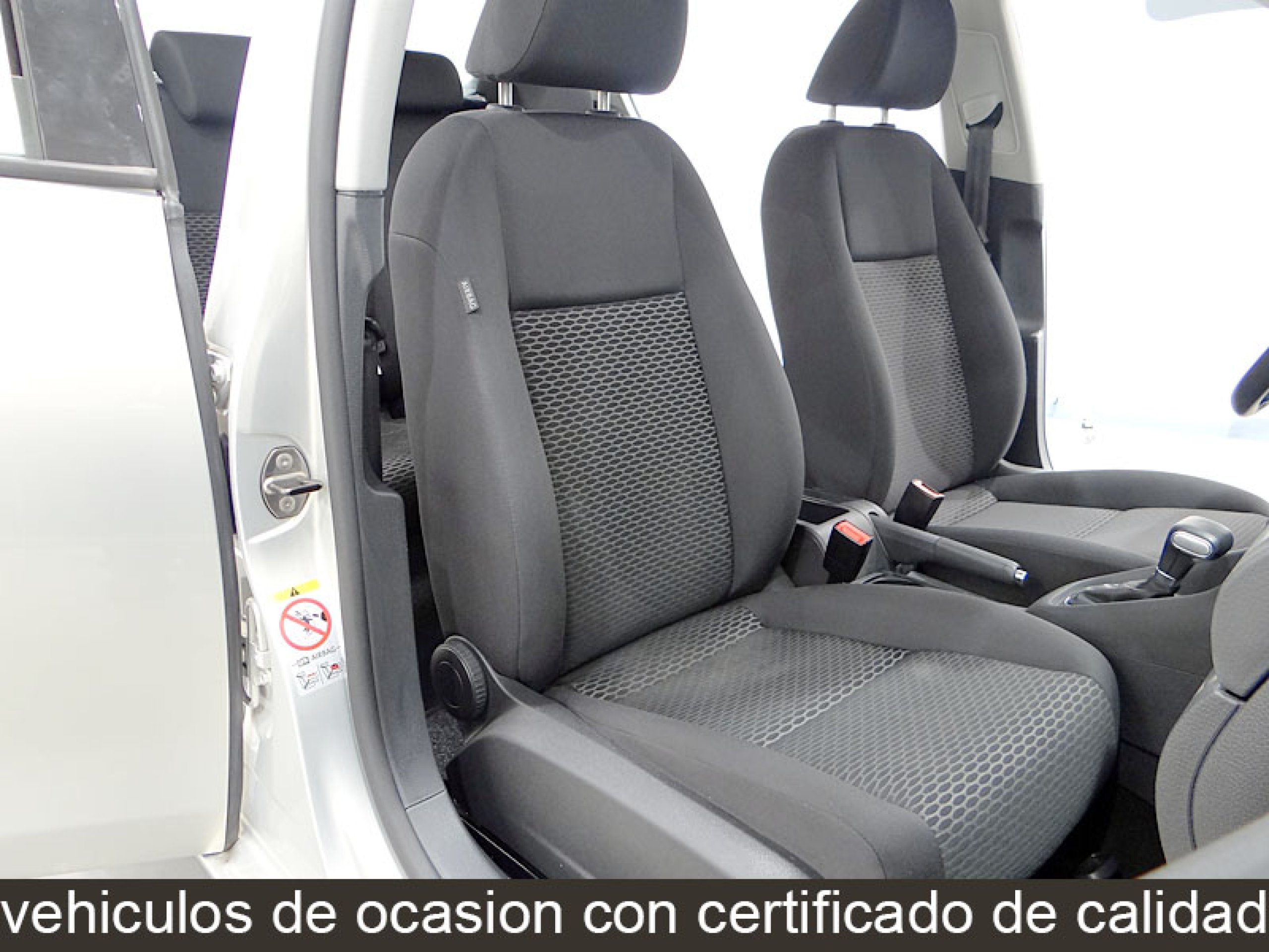 Foto Volkswagen Golf 24